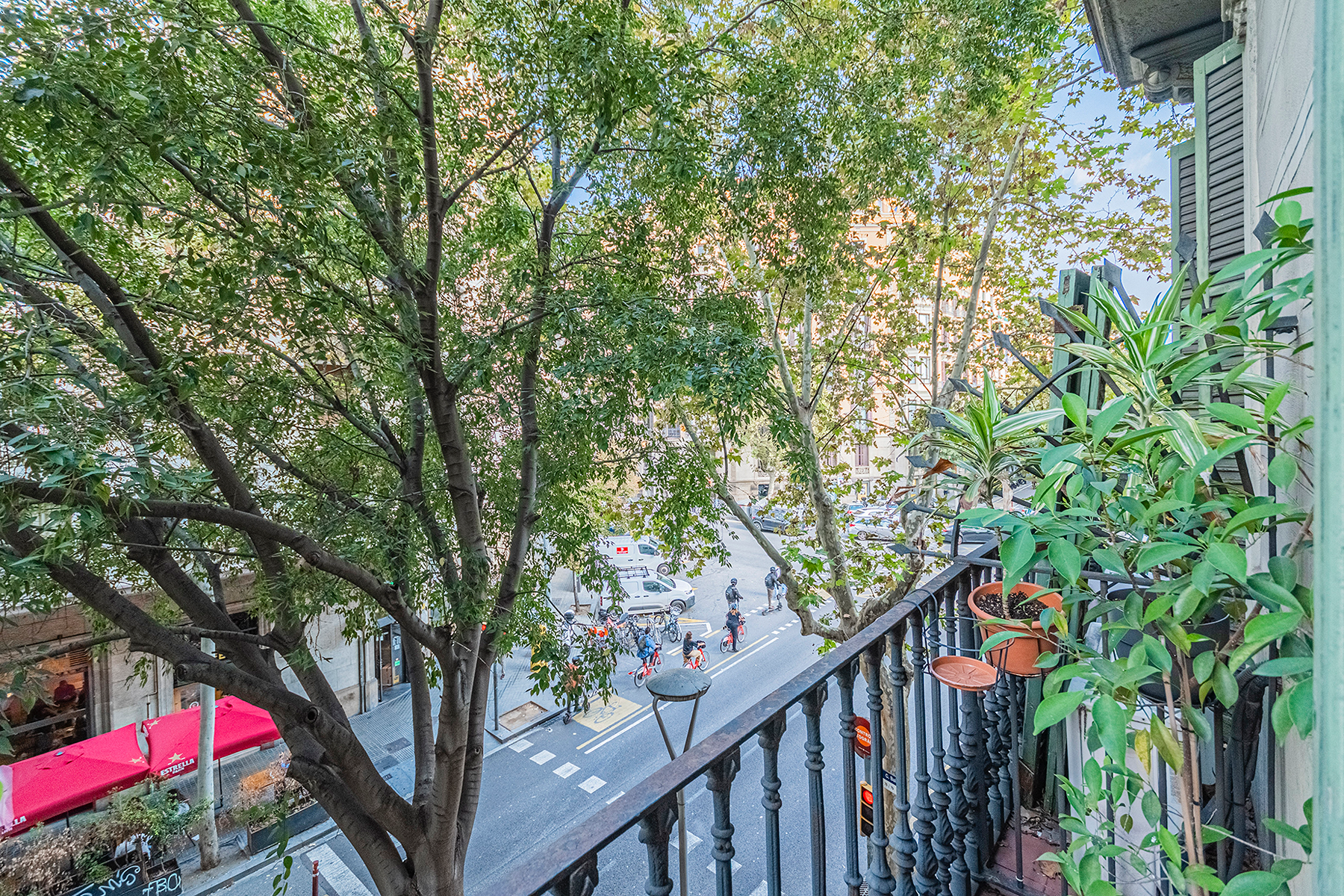  Flat renovated with quality next to Rambla Catalunya. - 物件實景