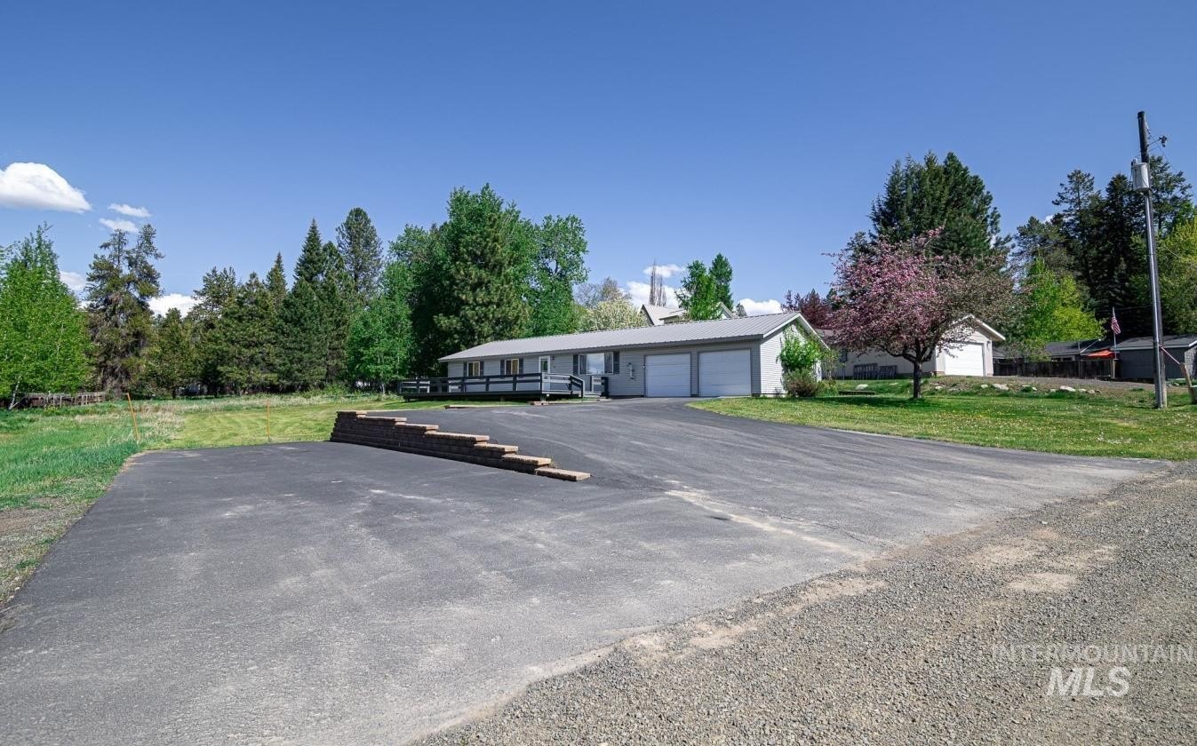 McCall, Idaho, 83638, United States, 3 Bedrooms Bedrooms, ,2 BathroomsBathrooms,Residential,For Sale,2049223