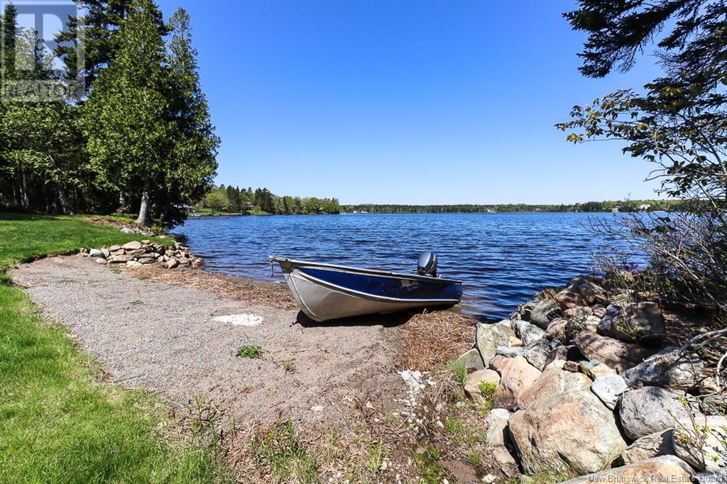 WILLOW GROVE, New Brunswick, E2S 1E9, CA, 3 Bedrooms Bedrooms, ,2 BathroomsBathrooms,Residential,For Sale,1908193