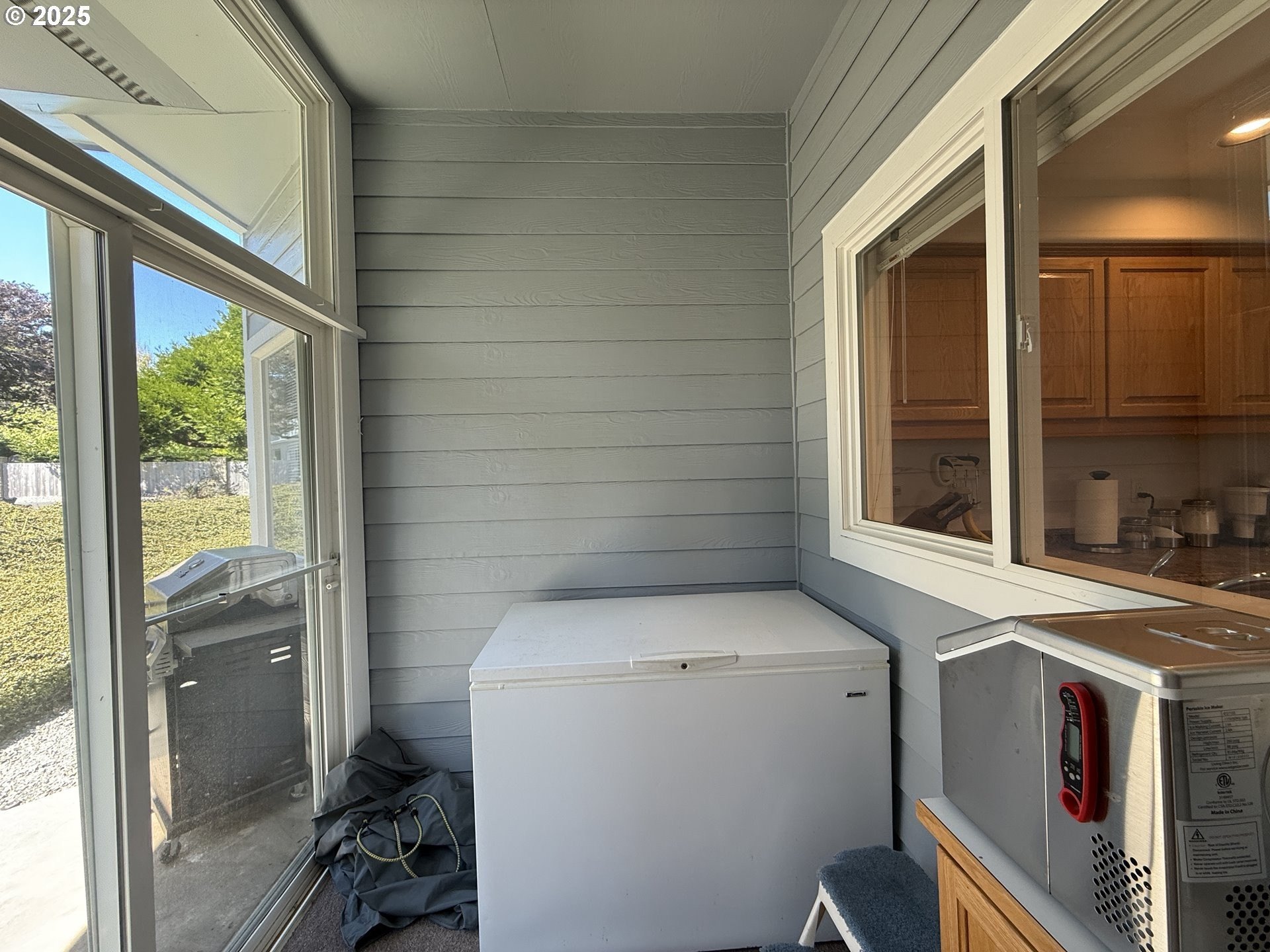 Brookings, Oregon, 97415, United States, 3 Bedrooms Bedrooms, ,2 BathroomsBathrooms,Residential,For Sale,1977623