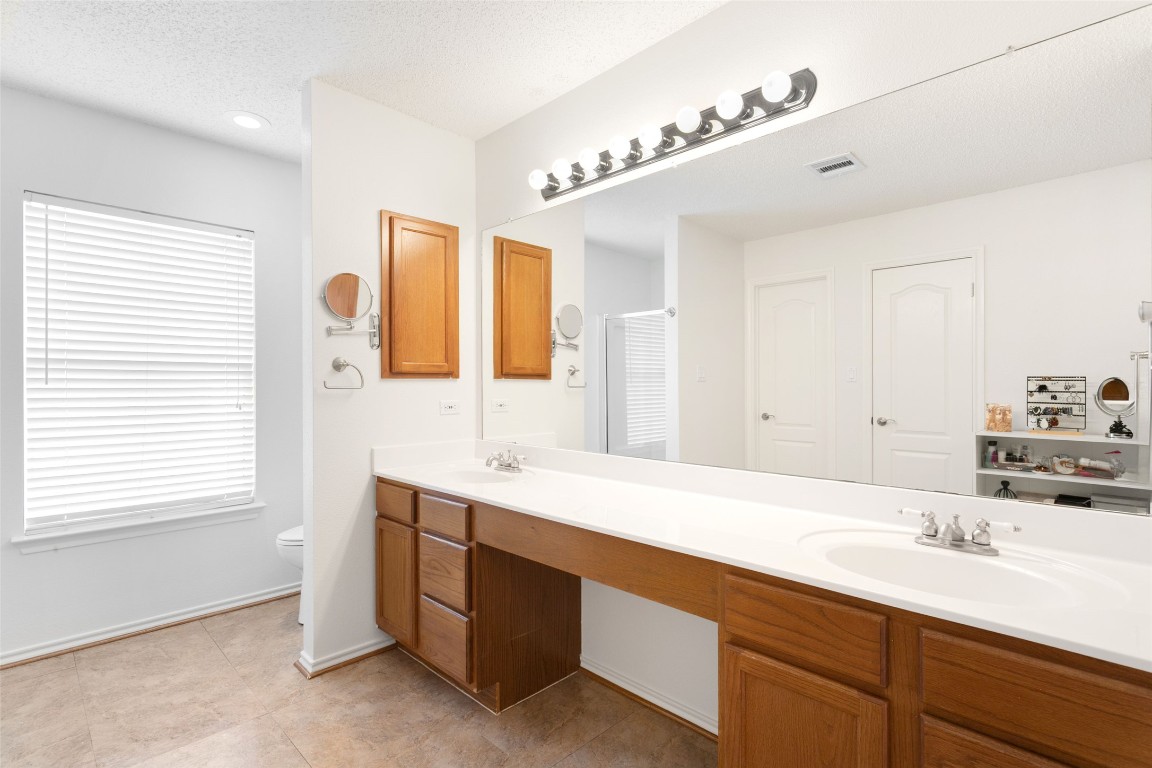 Cedar Park, Texas, 78613, United States, 4 Bedrooms Bedrooms, ,3 BathroomsBathrooms,Residential,For Sale,1837109