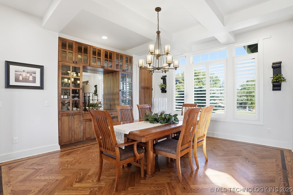 Jenks, Oklahoma, 74037, United States, 5 Bedrooms Bedrooms, ,6 BathroomsBathrooms,Residential,For Sale,1989076