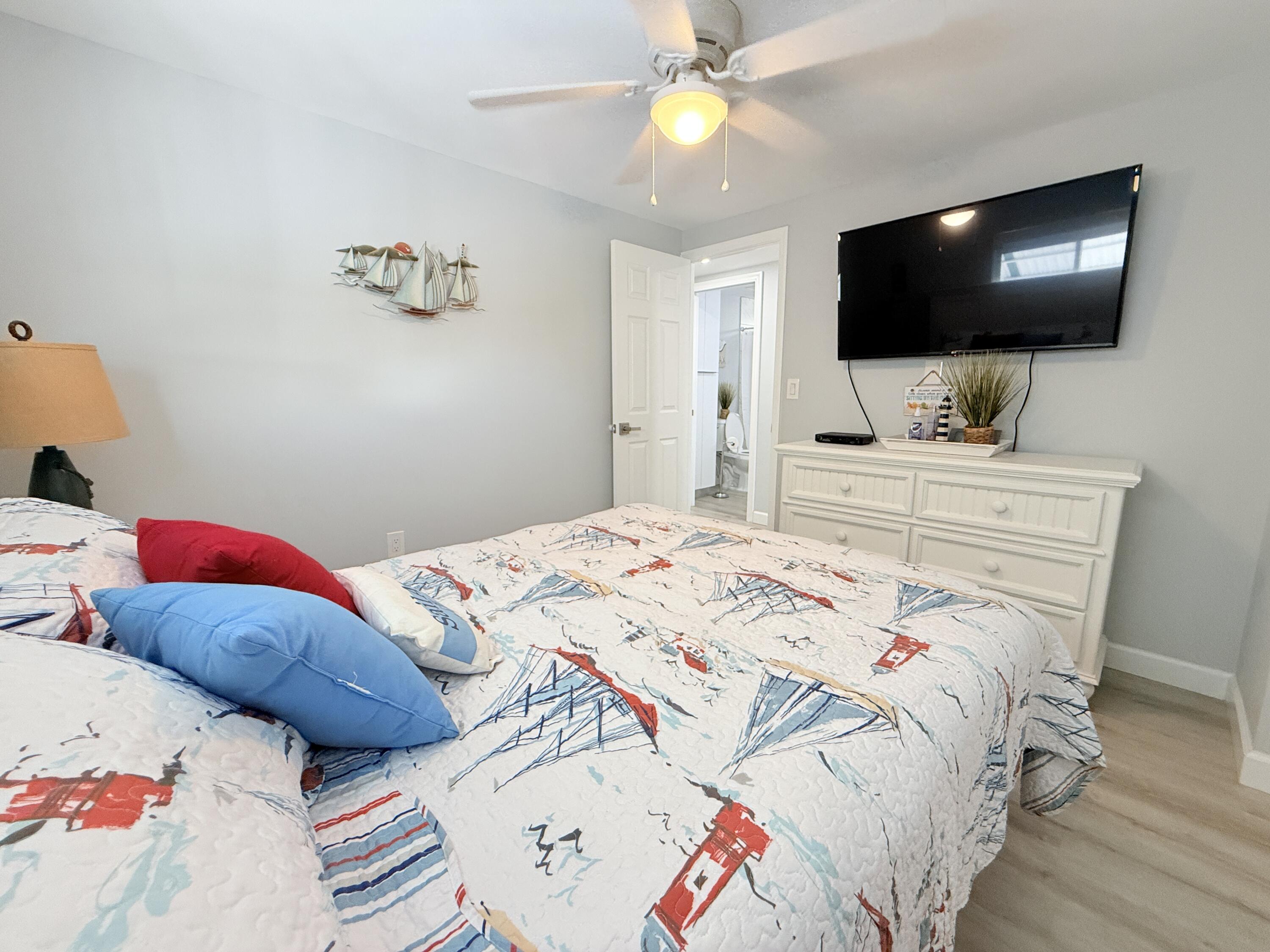 Key Largo, Florida, 33037, United States, 2 Bedrooms Bedrooms, ,2 BathroomsBathrooms,Residential,For Sale,1998042