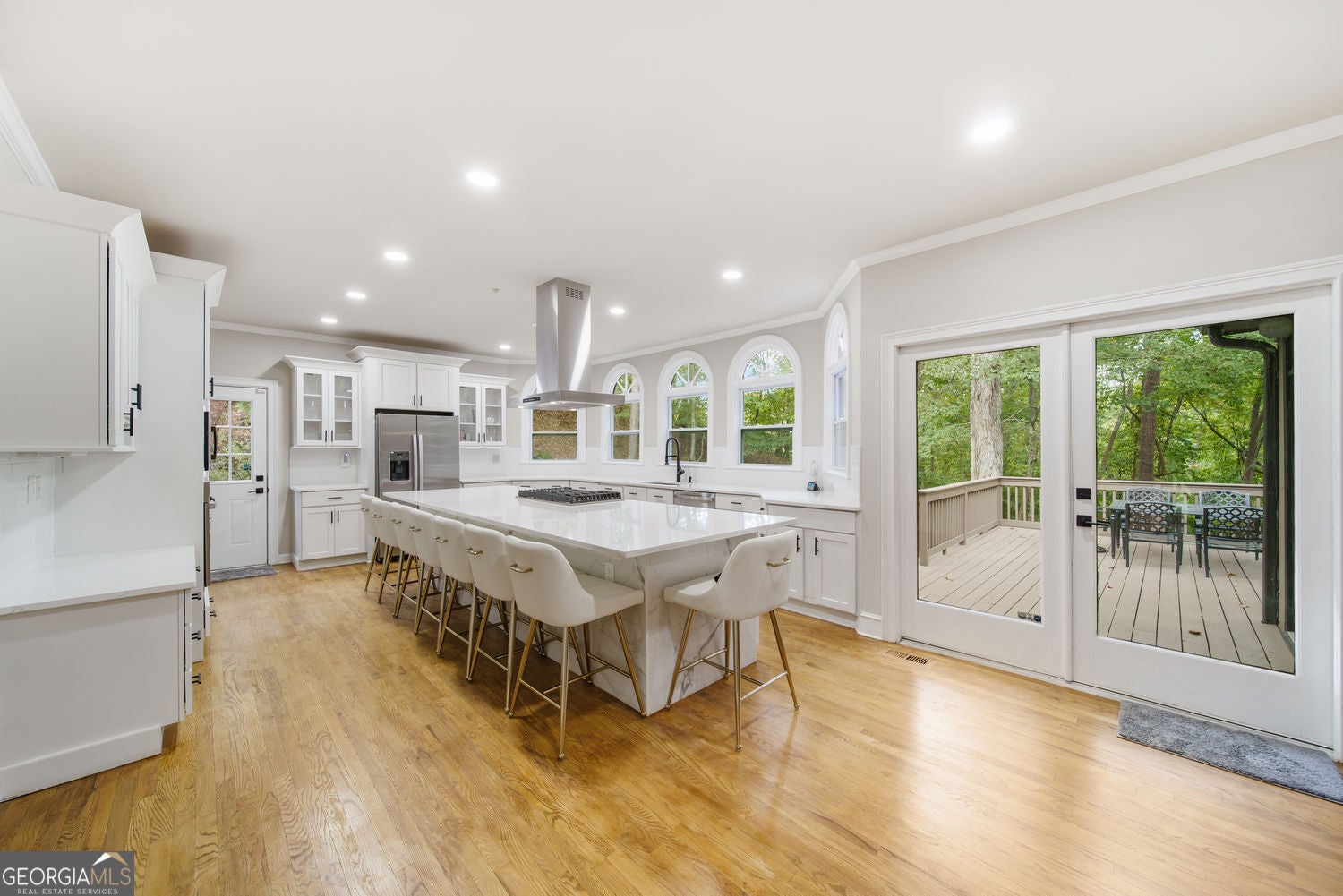 Atlanta, Georgia, 30350, United States, 8 Bedrooms Bedrooms, ,6 BathroomsBathrooms,Residential,For Sale,1992514