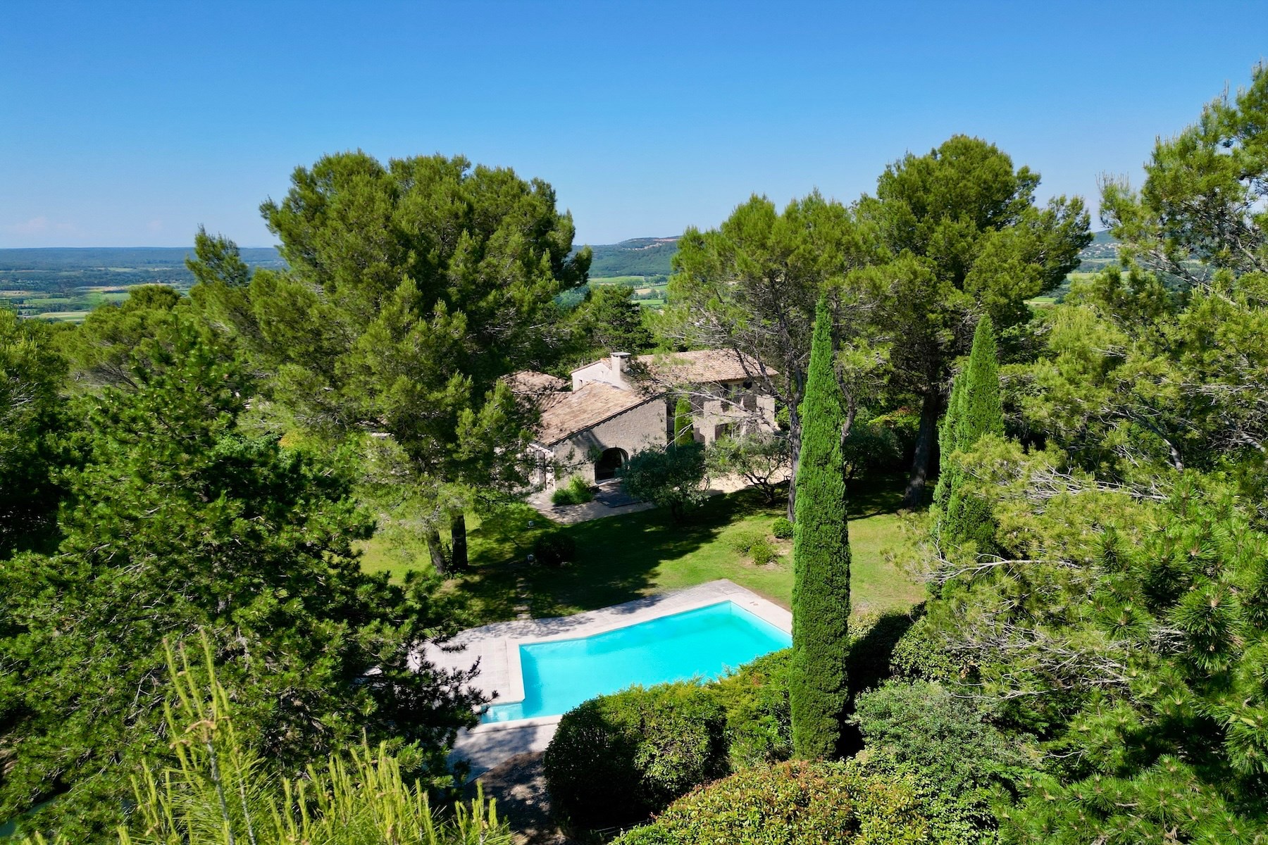  Elegant property with swimming pool and landscaped garden near Uzès - 物件實景