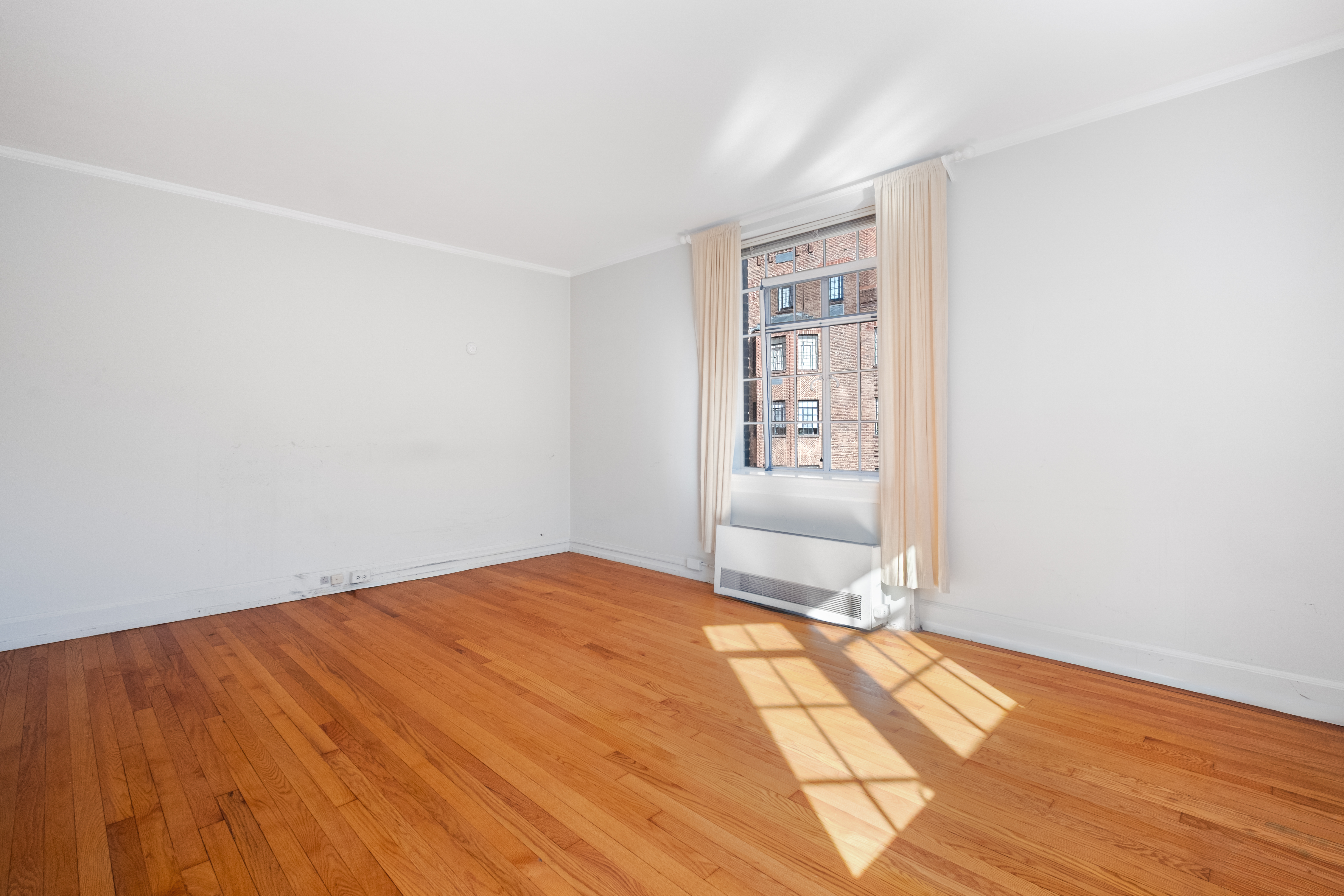  100 Ardsley Avenue W - 物件實景