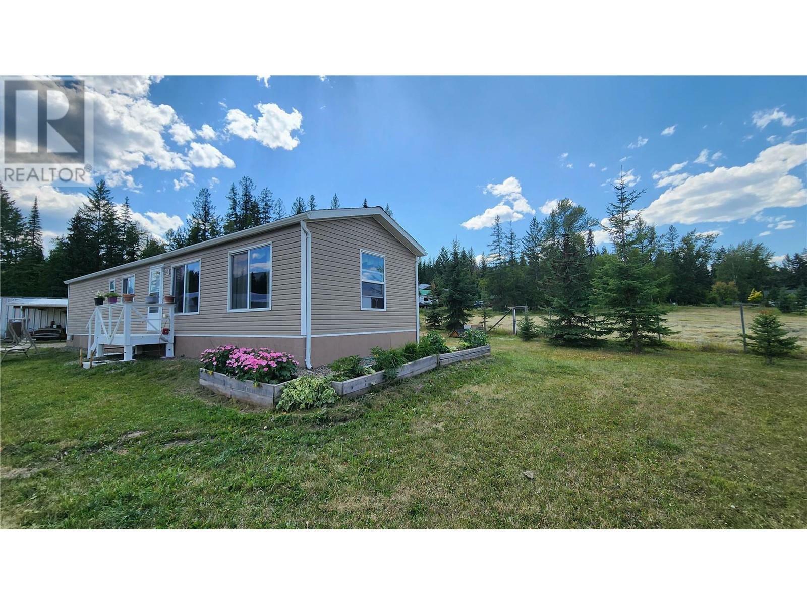 CHERRYVILLE, British Columbia, V0E 2G3, CA, 2 Bedrooms Bedrooms, ,1 BathroomBathrooms,Residential,For Sale,1837133