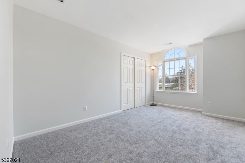 Lafayette Twp., New Jersey, 07848, United States, 5 Bedrooms Bedrooms, ,4 BathroomsBathrooms,Residential,For Sale,2003024