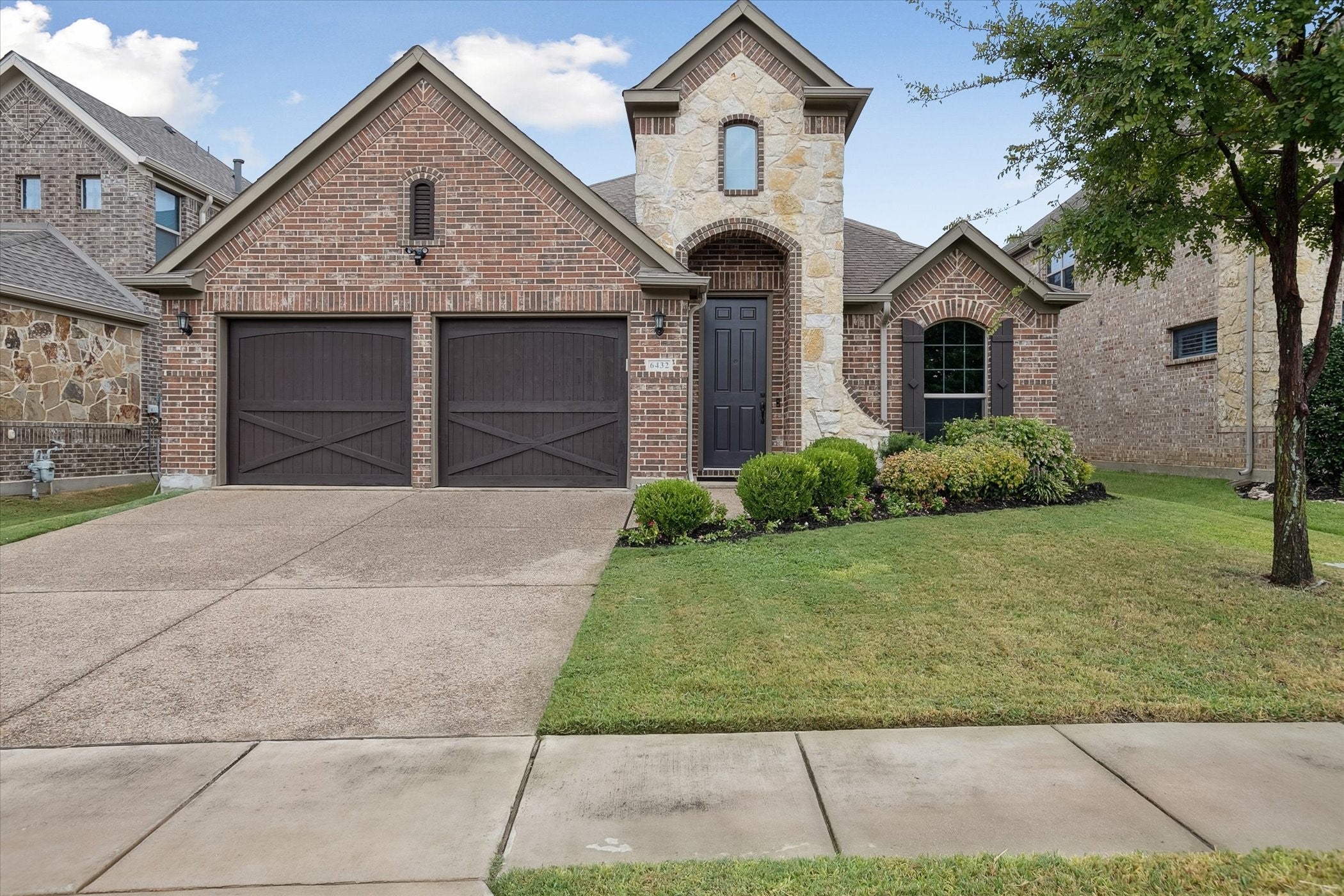 North Richland Hills, Texas, 76182, United States, 4 Bedrooms Bedrooms, ,2 BathroomsBathrooms,Residential,For Sale,1979641