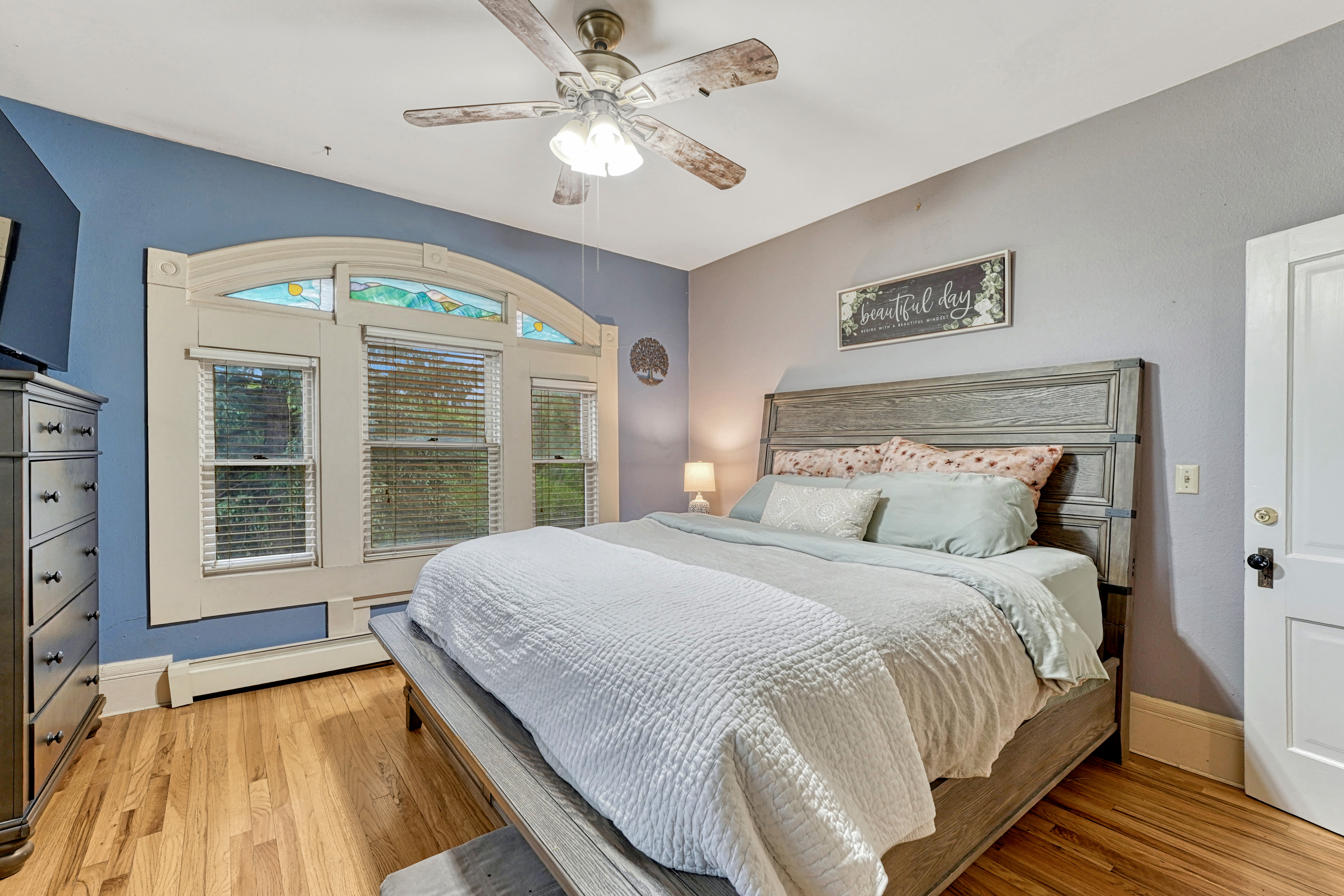  Phenomenal downtown Colorado Springs location with views of Pikes Peak - 物件實景