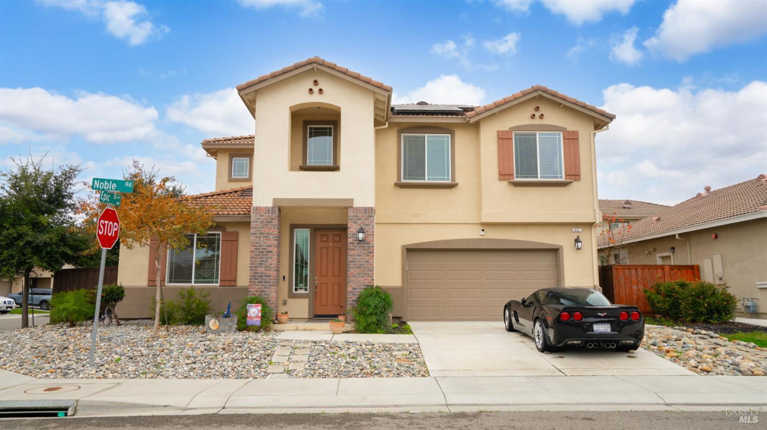 Vacaville, California, 95688, United States, 5 Bedrooms Bedrooms, ,3 BathroomsBathrooms,Residential,For Sale,2005727