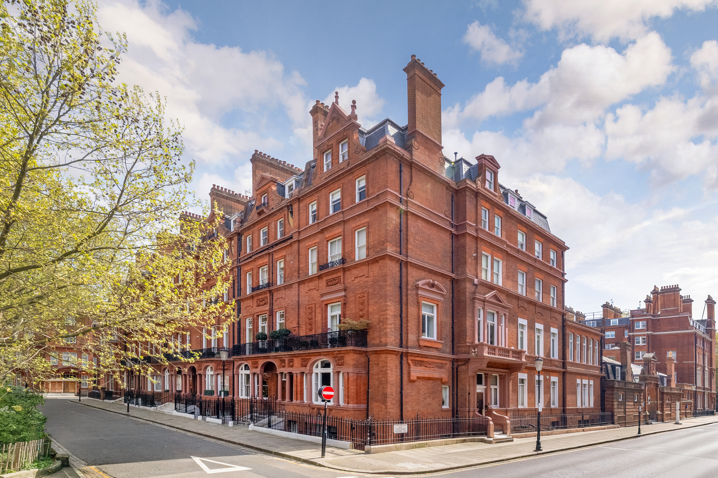  A well-proportioned lateral apartment on Cadogan Square - 物件實景