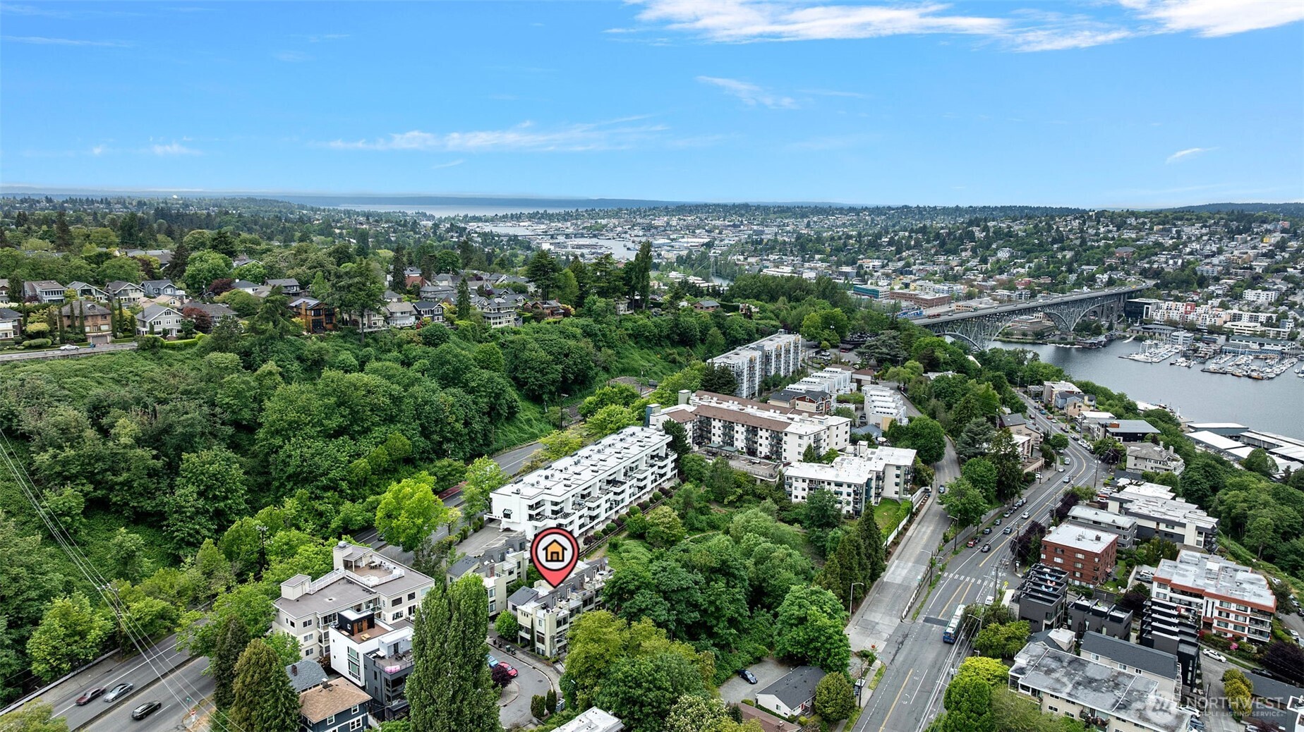 Seattle, Washington, 98109, United States, 3 Bedrooms Bedrooms, ,4 BathroomsBathrooms,Residential,For Sale,1851882