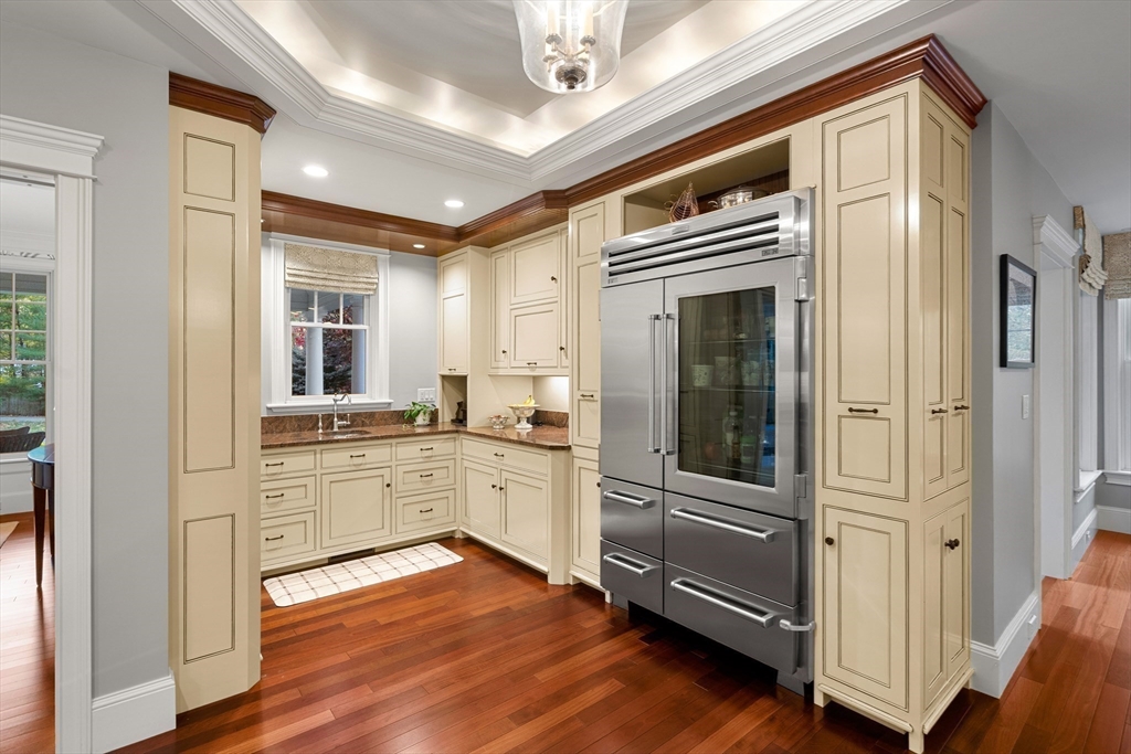 Boxford, Massachusetts, 01921, United States, 5 Bedrooms Bedrooms, ,7 BathroomsBathrooms,Residential,For Sale,1987688