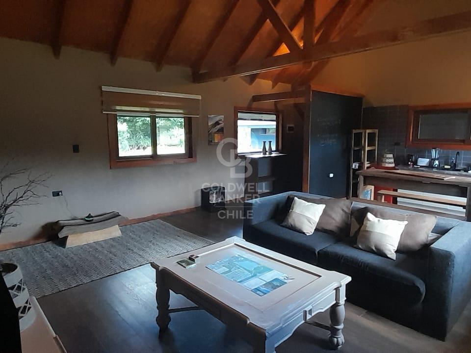 Pucón, Chile, 4 Bedrooms Bedrooms, ,3 BathroomsBathrooms,Residential,For Sale,1959469