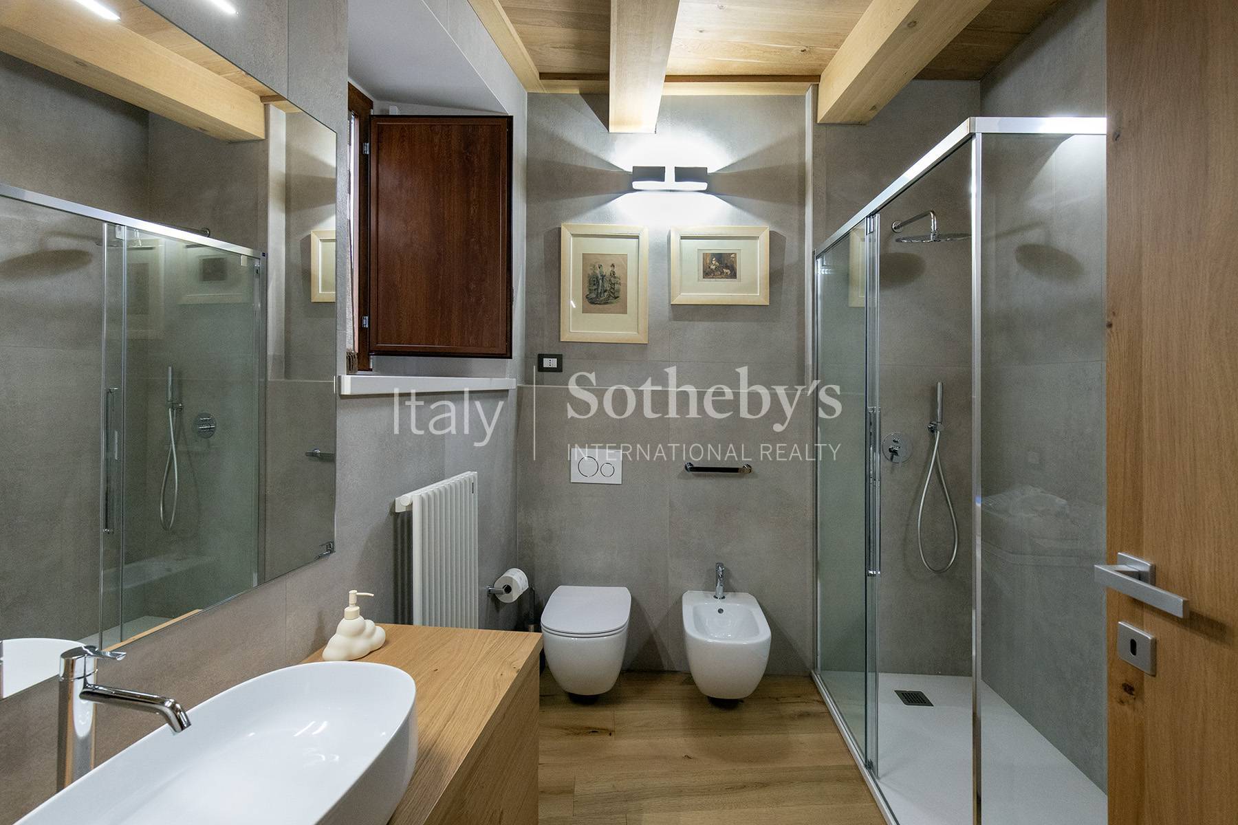  Elegant Townhouse with View - 物件實景