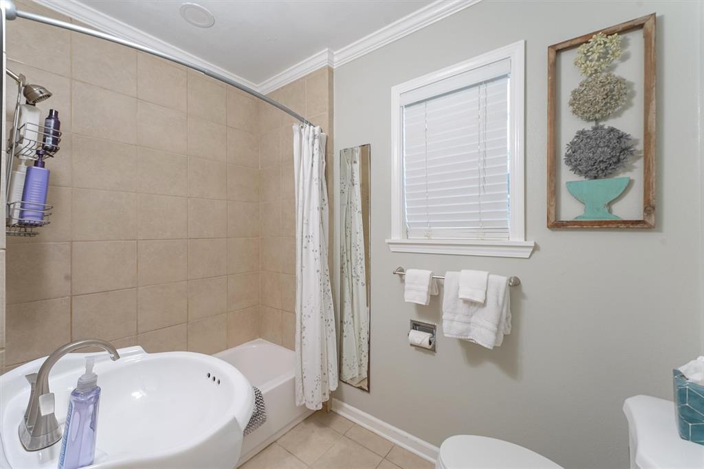 403 W Polk Street, Houston, Texas, 77019, United States, ,Residential,For Sale,403 W Polk Street,1554768