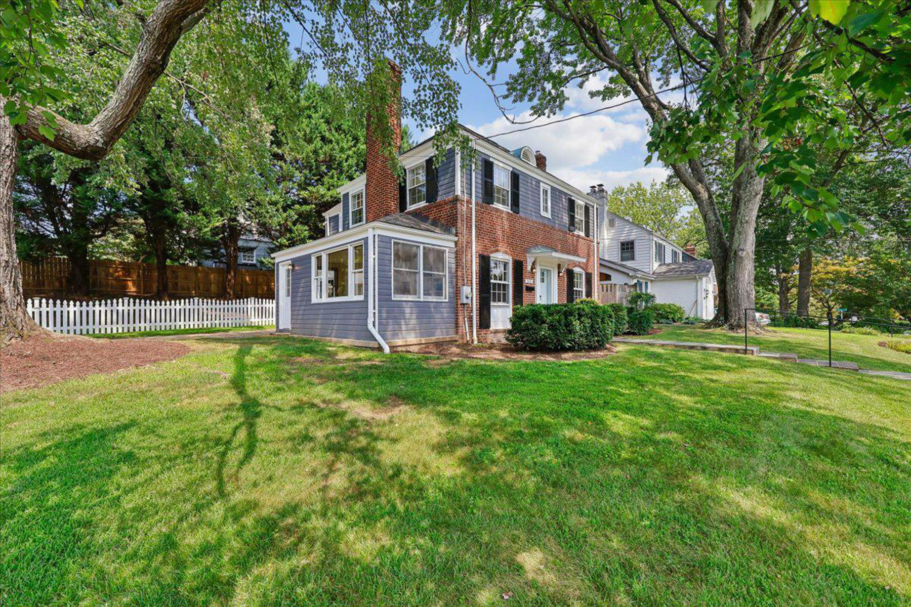  5805 Roosevelt Street, Bethesda, MD, 20817 - 物件實景