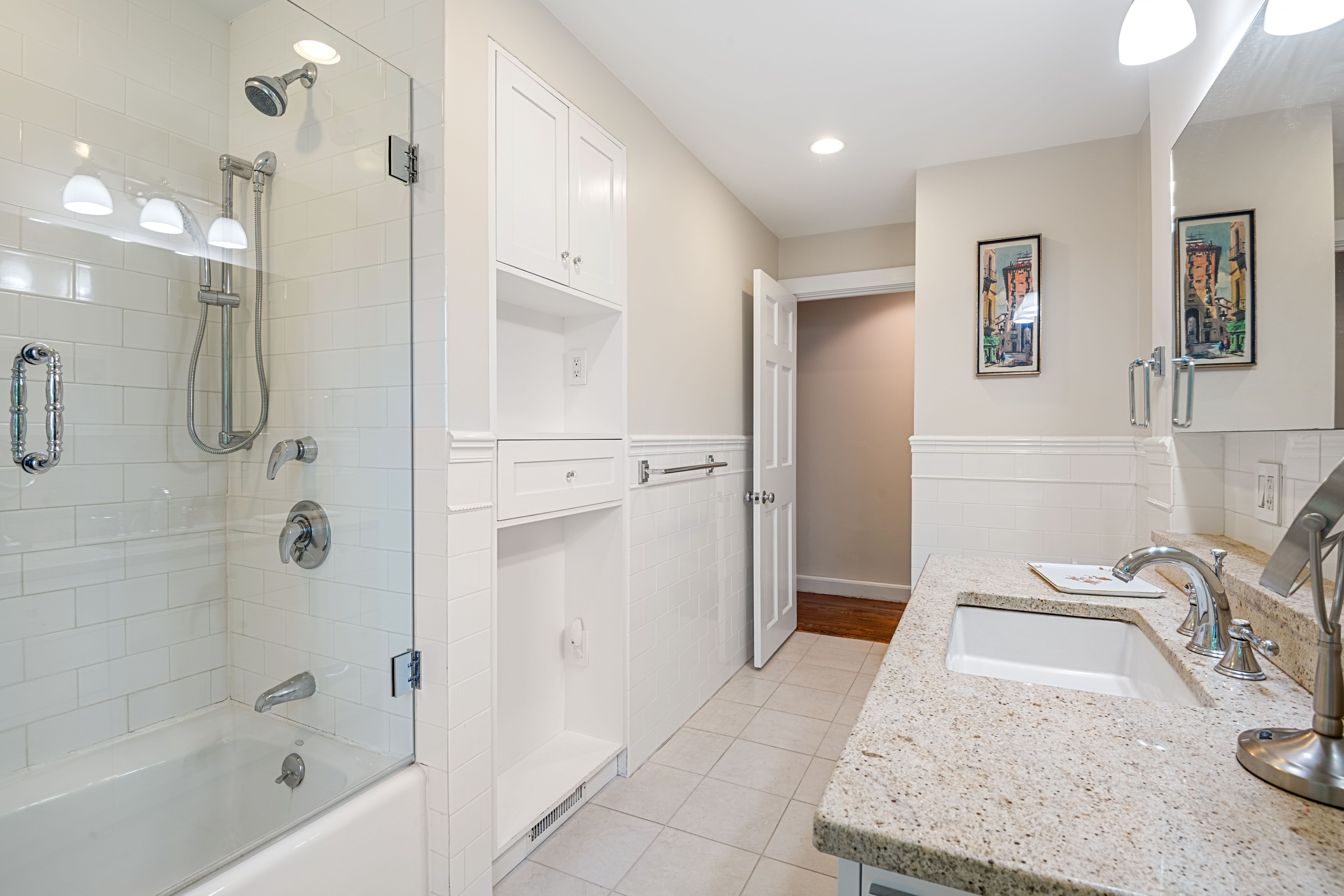  6 Wareland Road, Wellesley, MA, 02481 - 物件實景