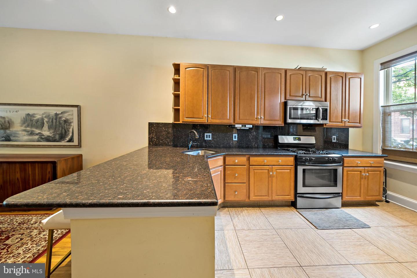 Philadelphia, Pennsylvania, 19130, United States, 3 Bedrooms Bedrooms, ,5 BathroomsBathrooms,Residential,For Sale,1908889