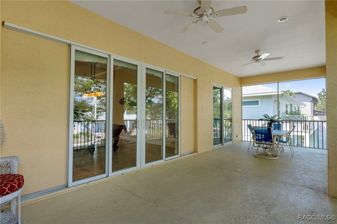 Crystal River, Florida, 34428, United States, 3 Bedrooms Bedrooms, ,3 BathroomsBathrooms,Residential,For Sale,1980495