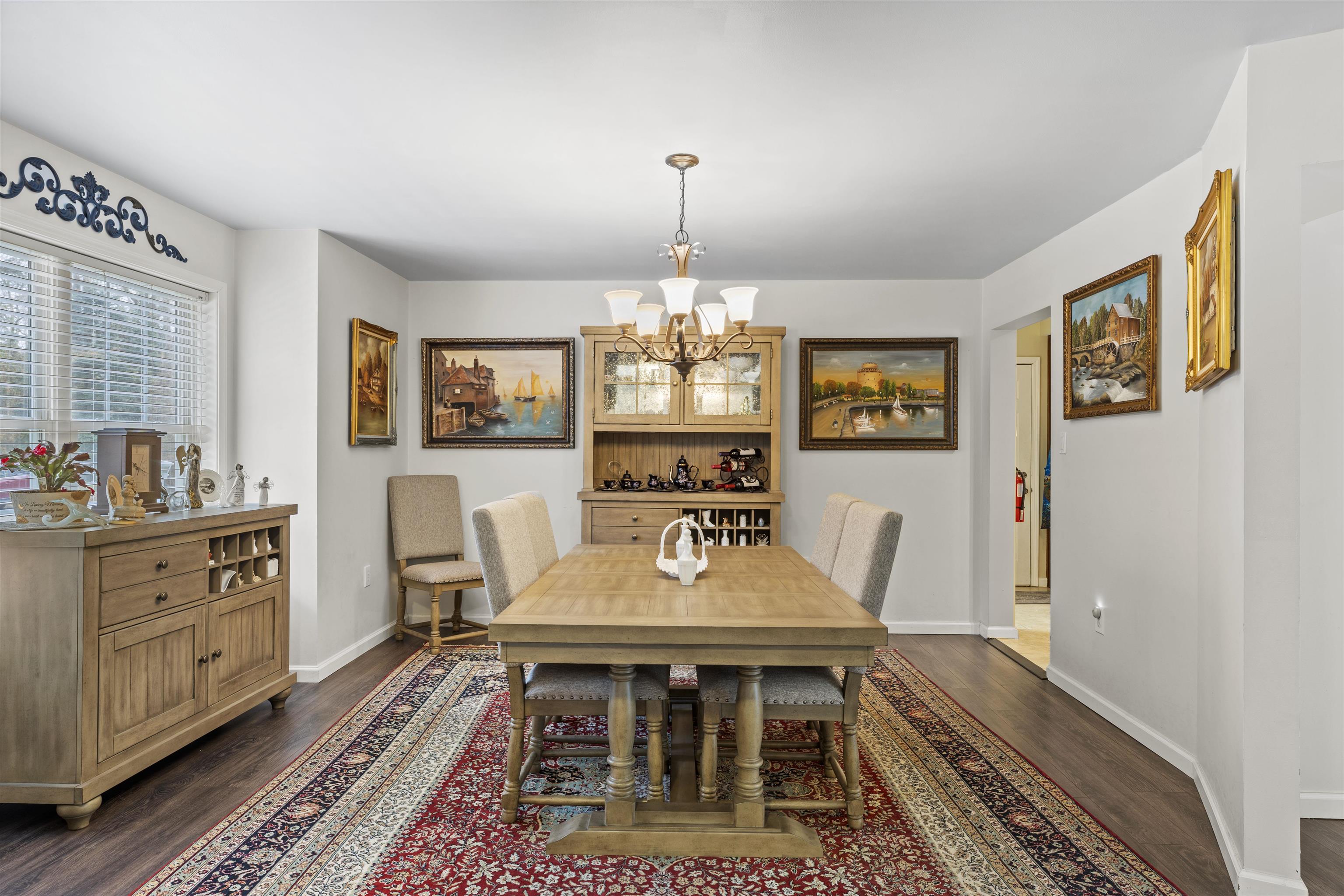 Rio Grande, New Jersey, 08242, United States, 5 Bedrooms Bedrooms, ,3 BathroomsBathrooms,Residential,For Sale,2007453