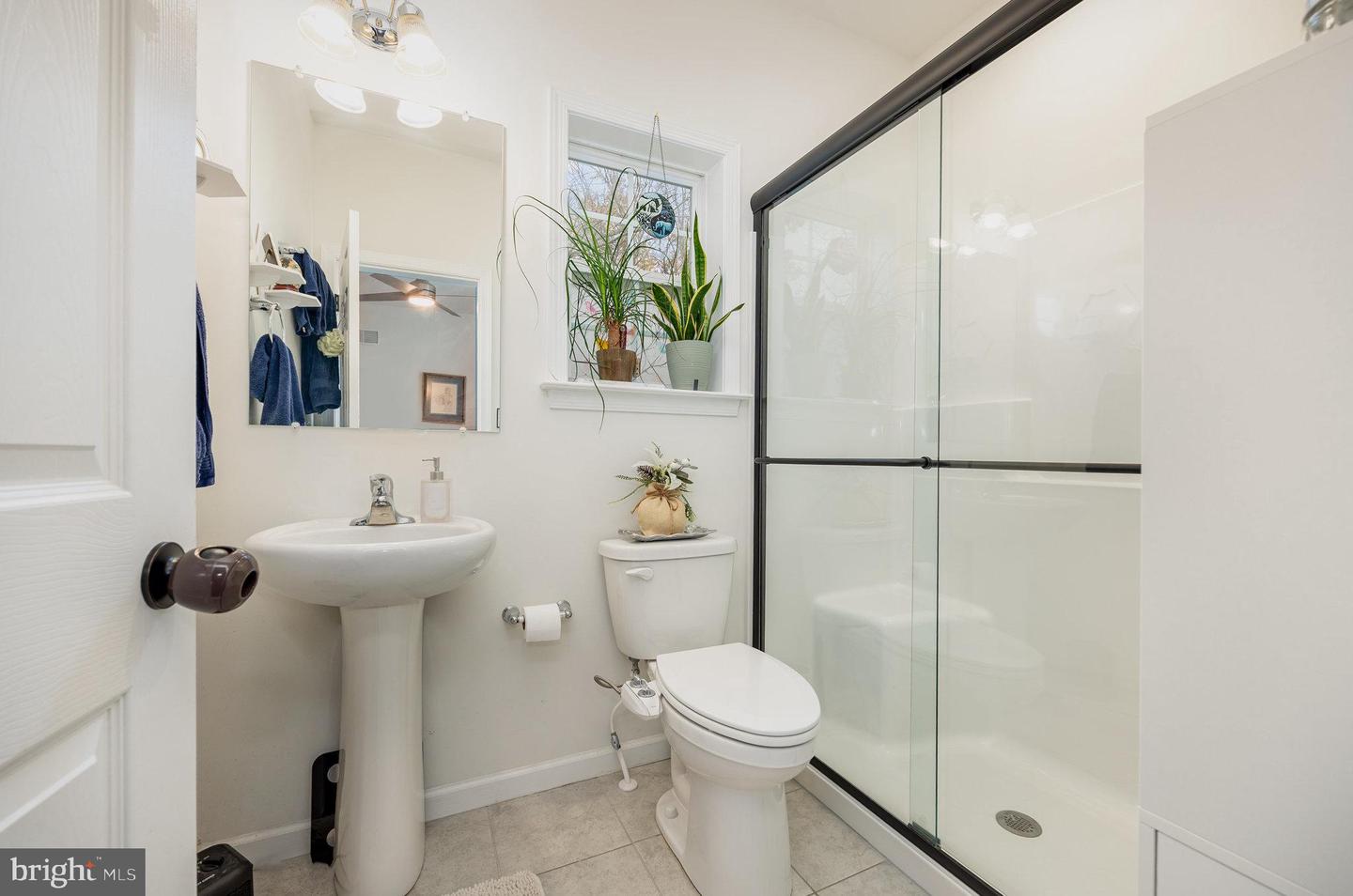 Mechanicsburg, Pennsylvania, 17055, United States, 5 Bedrooms Bedrooms, ,4 BathroomsBathrooms,Residential,For Sale,1991830