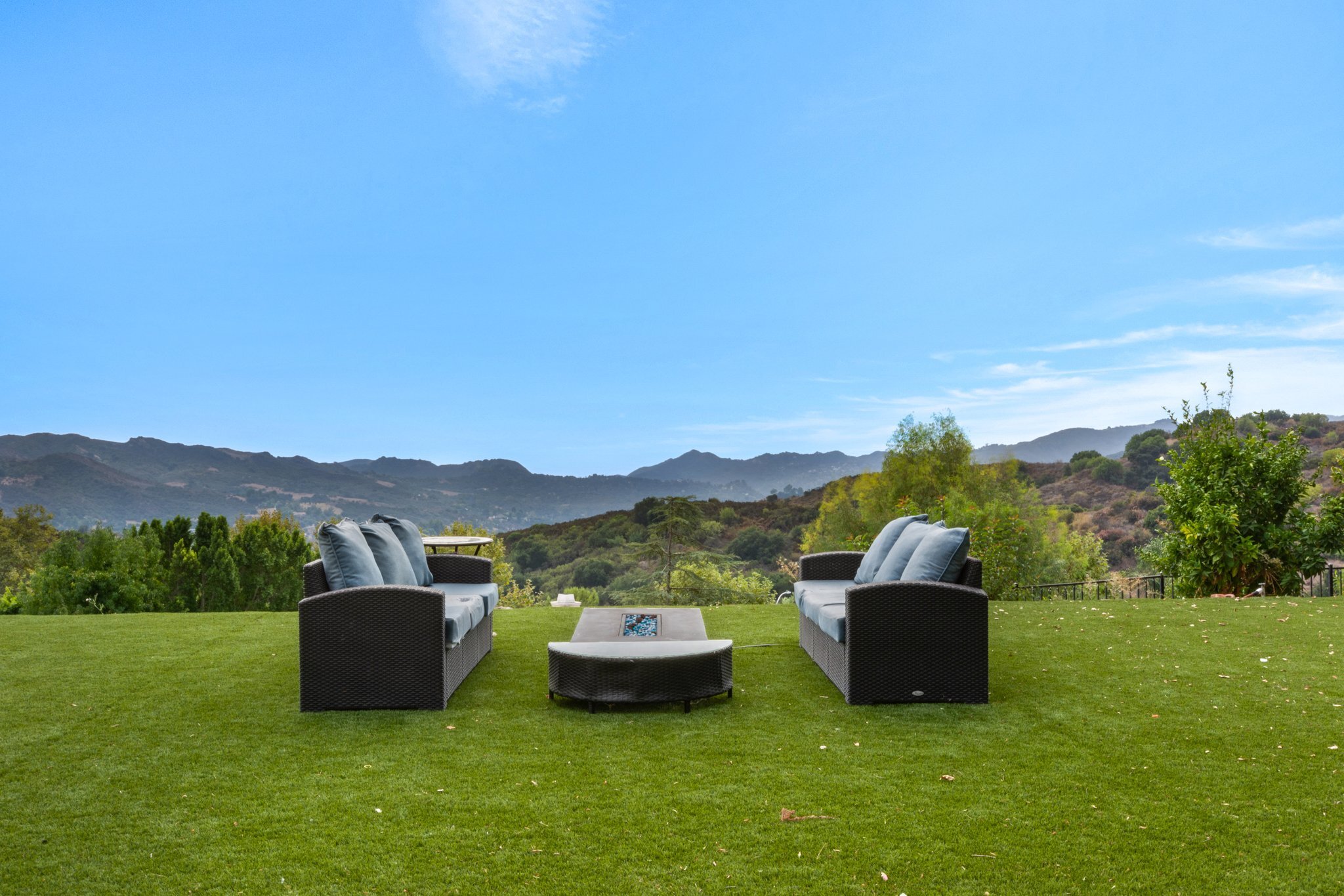  21128 Bellini Dr - 物件實景