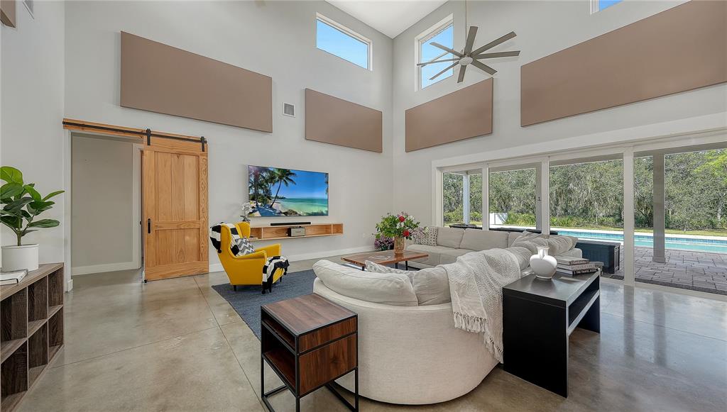 Sarasota, Florida, 34240, United States, 4 Bedrooms Bedrooms, ,4 BathroomsBathrooms,Residential,For Sale,1987822