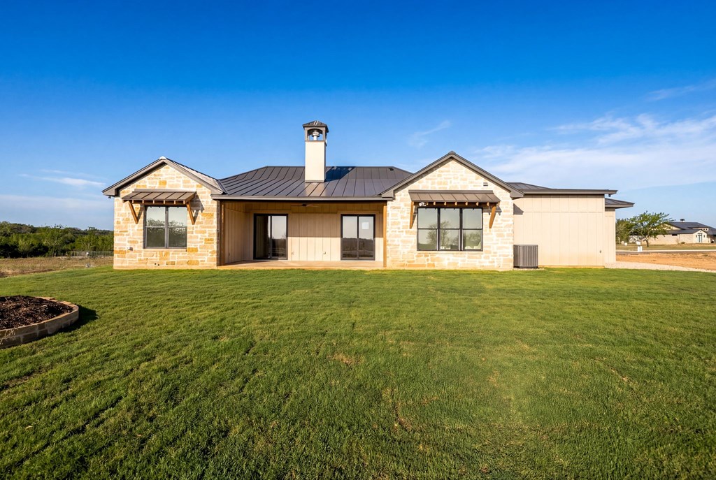 Kerrville, Texas, 78028, United States, 3 Bedrooms Bedrooms, ,3 BathroomsBathrooms,Residential,For Sale,2025103