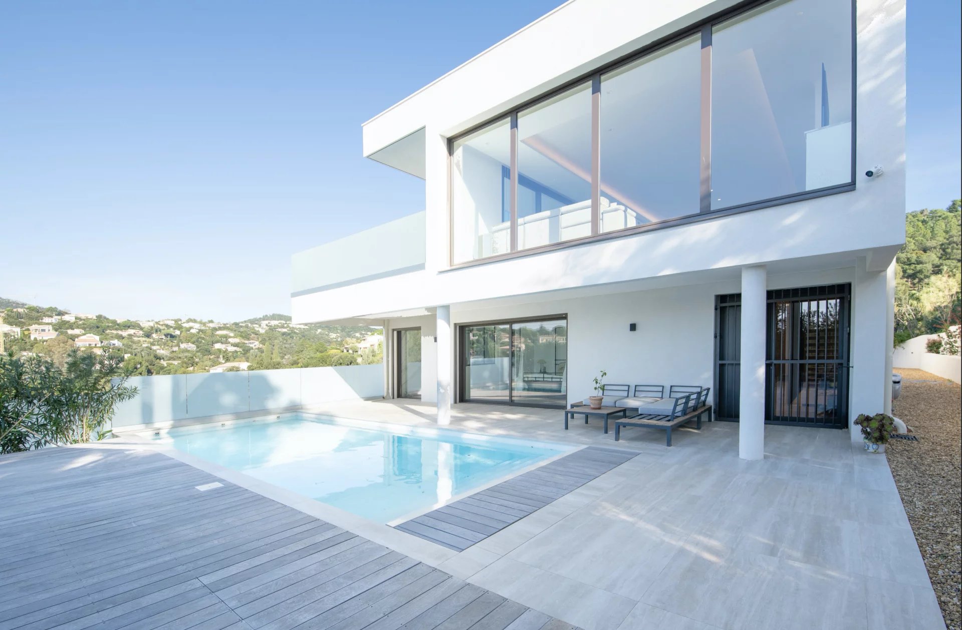 Les Issambres, Provence-Alpes-Côte d’Azur, 83380, FR, 5 Bedrooms Bedrooms, ,Residential,For Sale,1994505