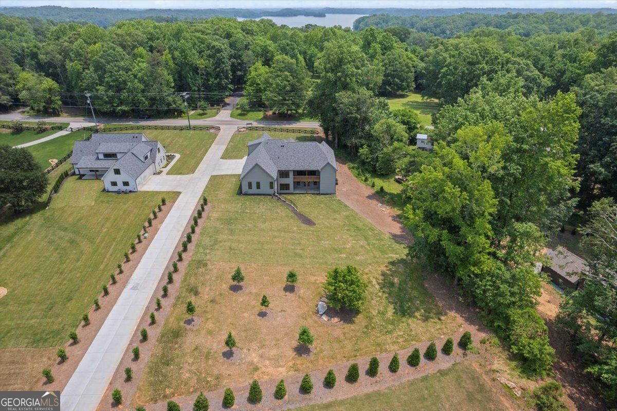 Gainesville, Georgia, 30506, United States, 5 Bedrooms Bedrooms, ,4 BathroomsBathrooms,Residential,For Sale,1909914