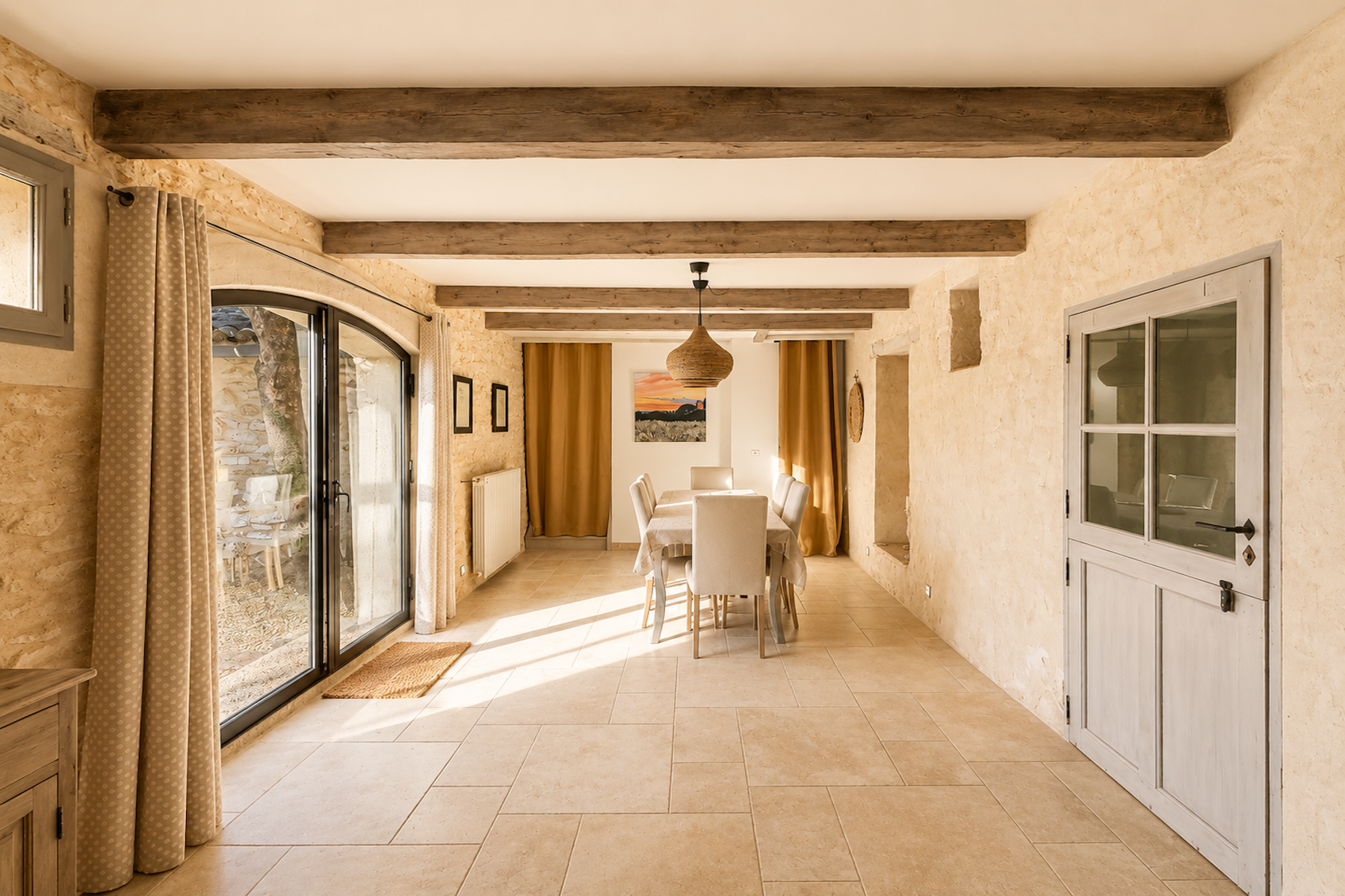  Uzès, 7 km, Beautiful Provençal Property with Independent Guest Suites and Pool - 物件實景