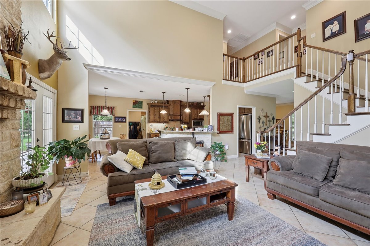 Kountze, Texas, 77625, United States, 5 Bedrooms Bedrooms, ,4 BathroomsBathrooms,Residential,For Sale,1903707