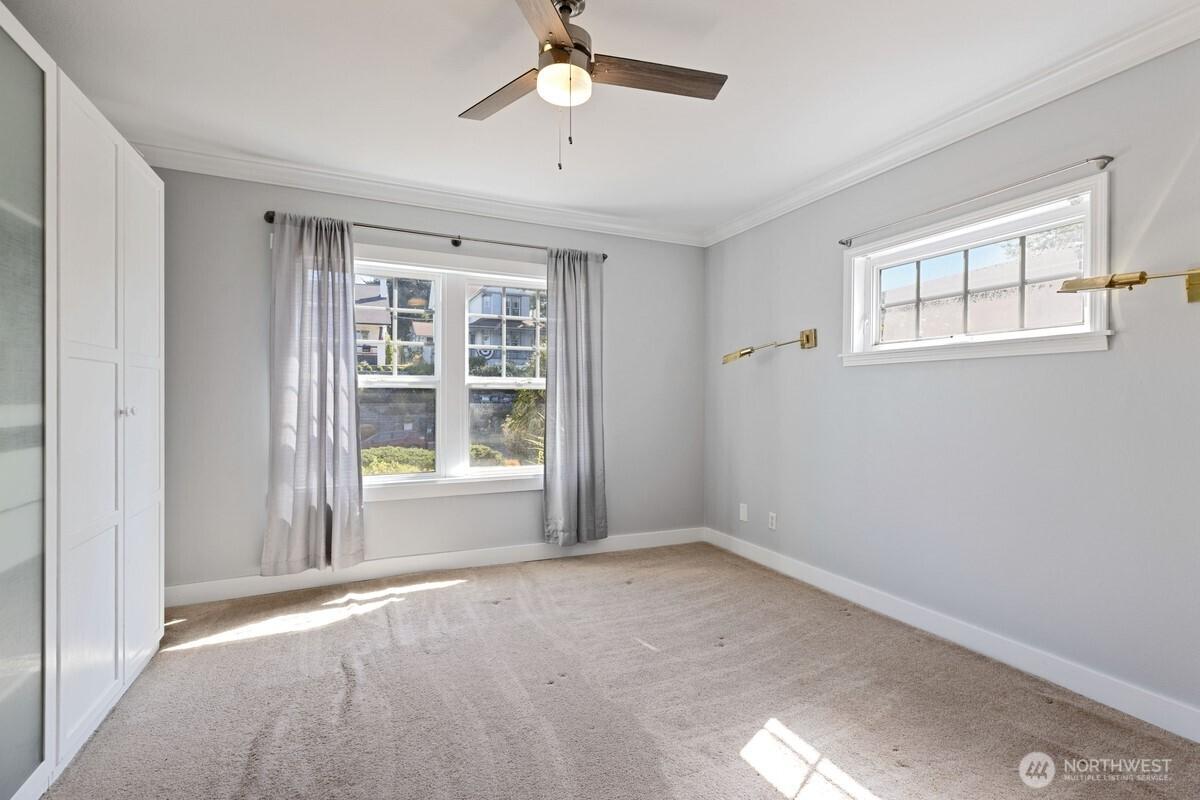 TACOMA, Washington, 98407, United States, 3 Bedrooms Bedrooms, ,3 BathroomsBathrooms,Residential,For Sale,1900882