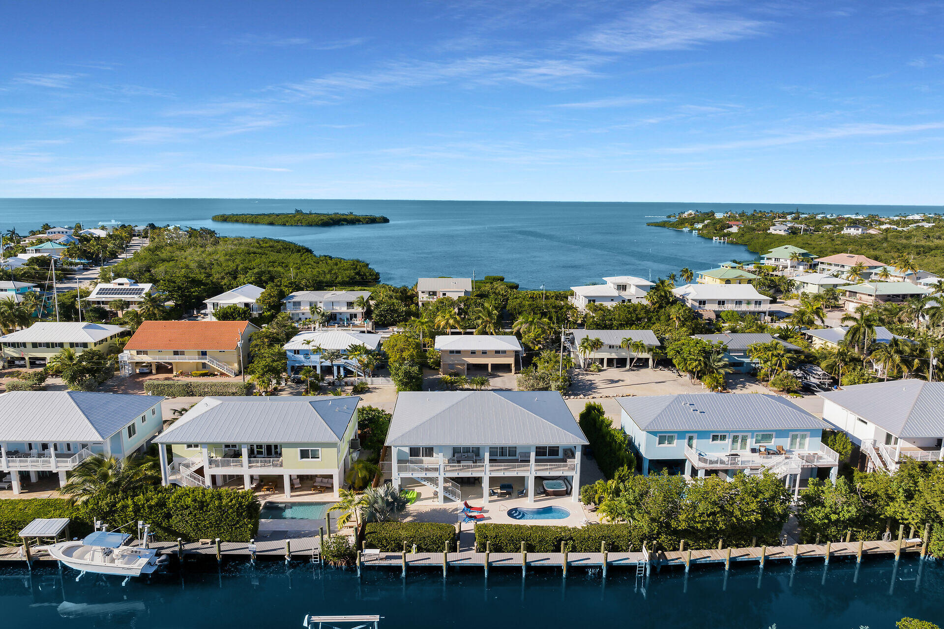 MARATHON, Florida, 33050, United States, 4 Bedrooms Bedrooms, ,4 BathroomsBathrooms,Residential,For Sale,1994527