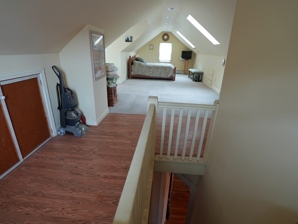 Revere, Massachusetts, 02151, United States, 2 Bedrooms Bedrooms, ,2 BathroomsBathrooms,Residential,For Sale,1935800