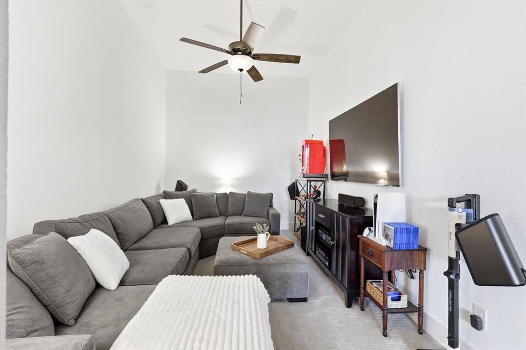 Oak Point, Texas, 75068, United States, 4 Bedrooms Bedrooms, ,4 BathroomsBathrooms,Residential,For Sale,1979130