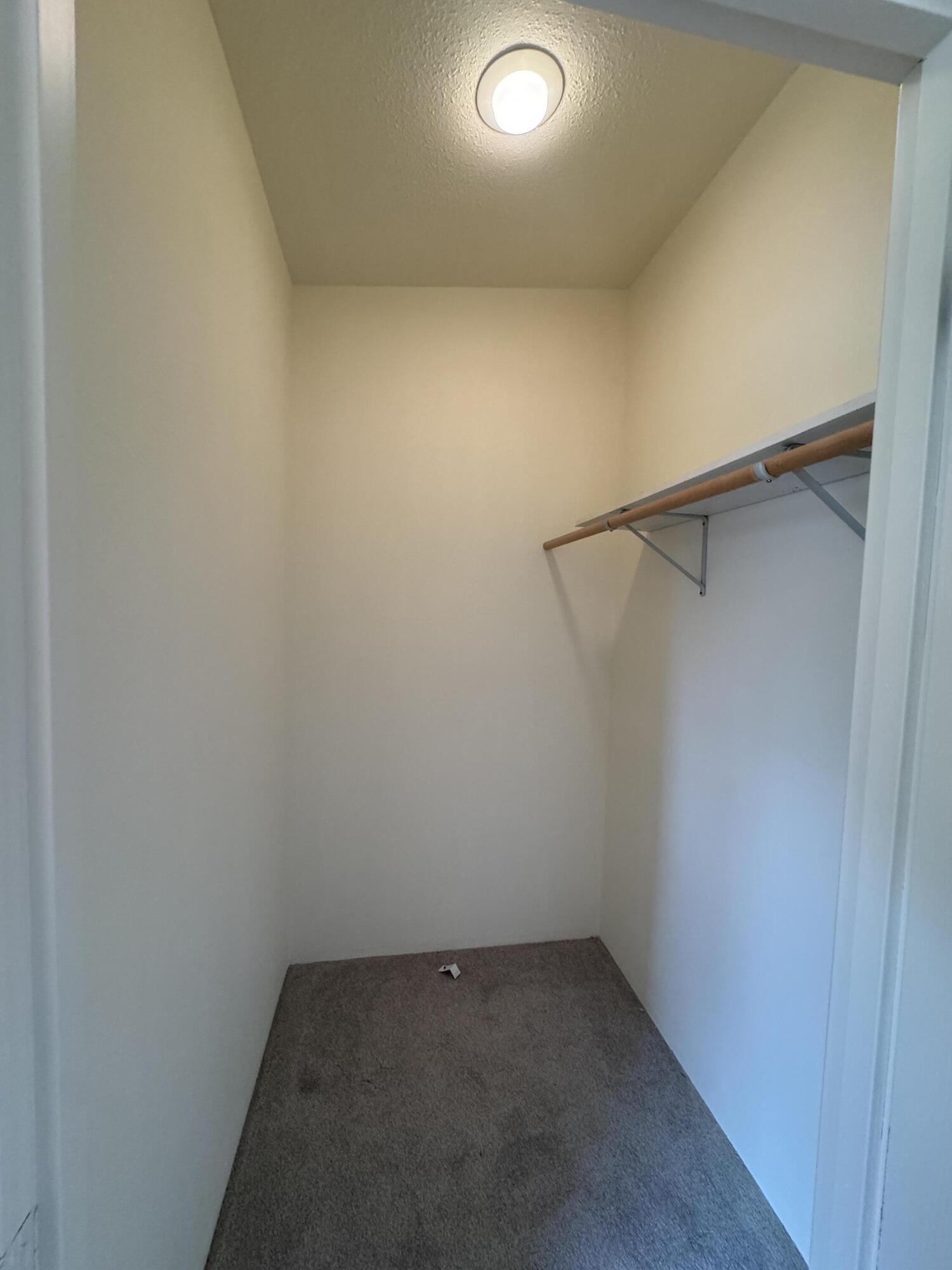 Prineville, Oregon, 97754, United States, 3 Bedrooms Bedrooms, ,2 BathroomsBathrooms,Residential,For Sale,1973827