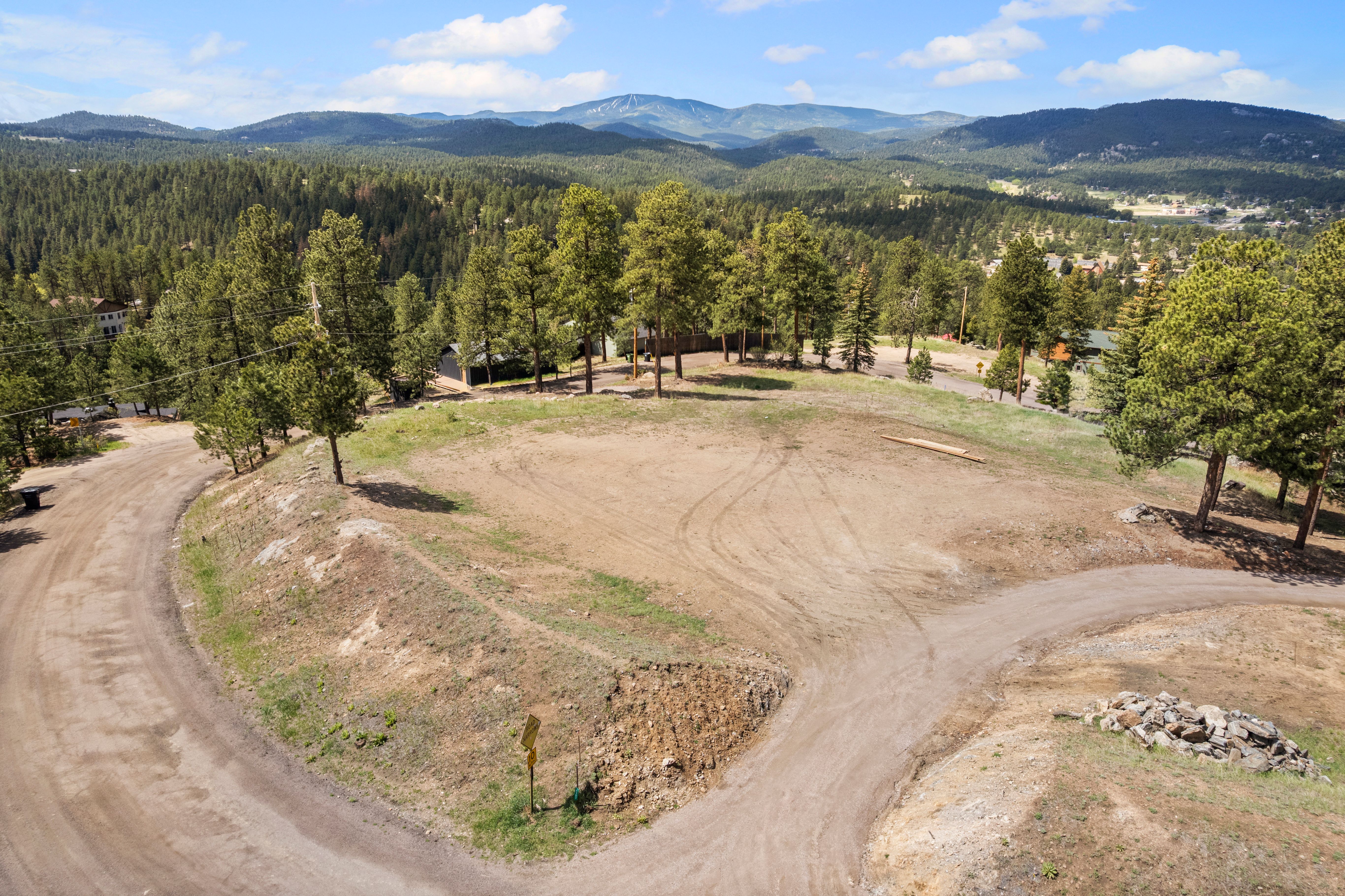  4801 Forest Hill Road, Evergreen, CO, 80439 - 物件實景