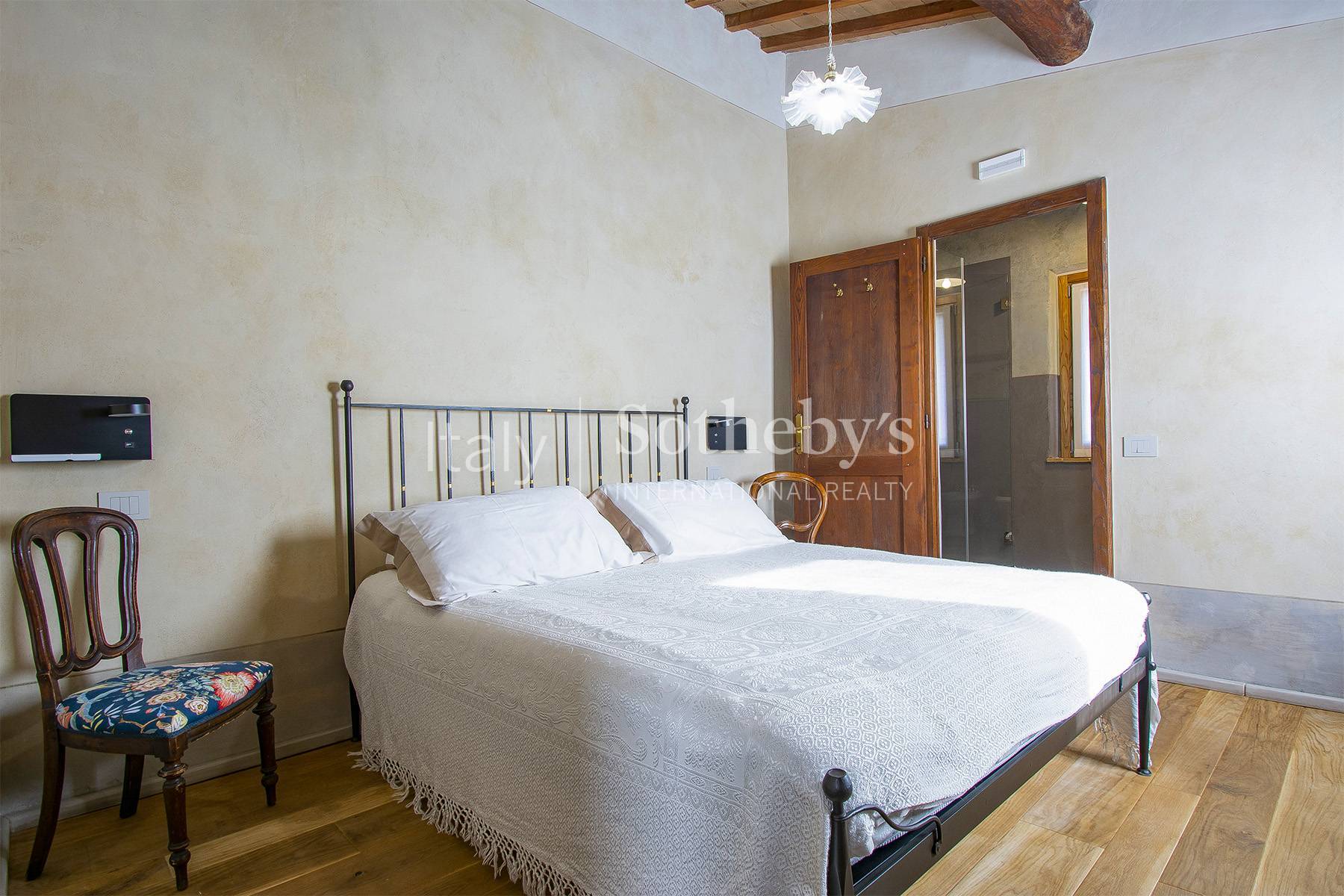  Small restored hamlet in the heart of Chianti - 物件實景