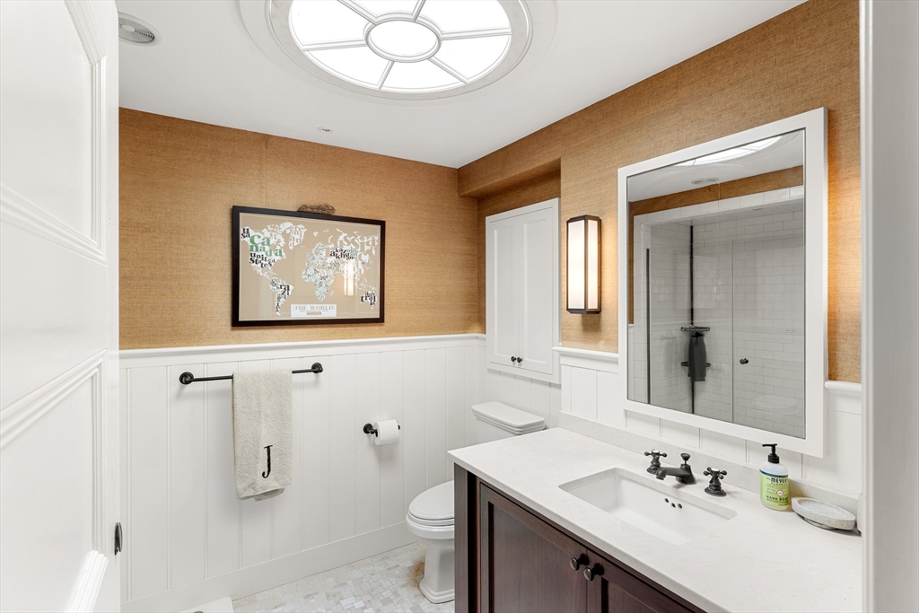 Manchester, Massachusetts, 01944, United States, 7 Bedrooms Bedrooms, ,9 BathroomsBathrooms,Residential,For Sale,1856363