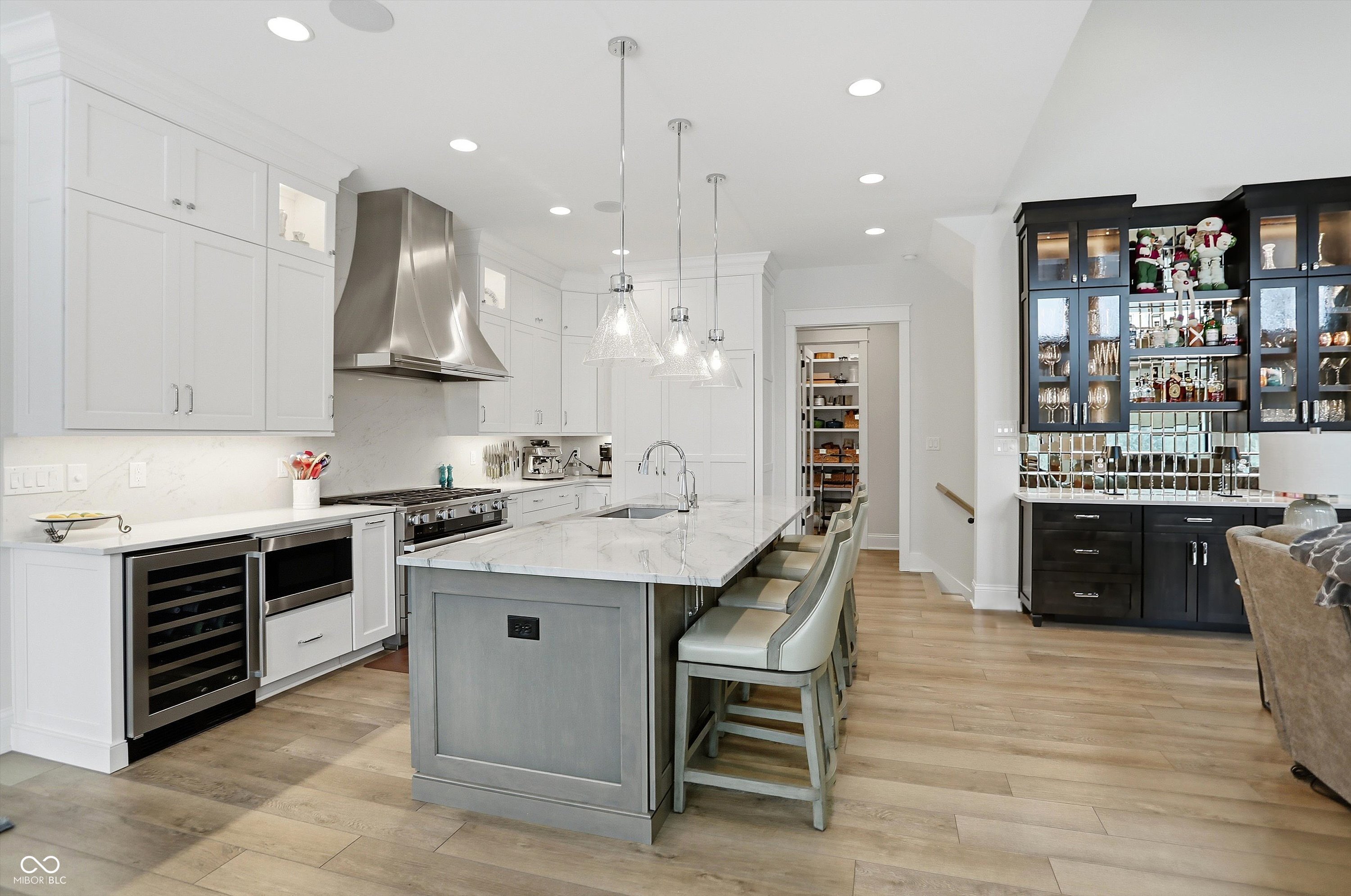 Carmel, Indiana, 46033, United States, 5 Bedrooms Bedrooms, ,5 BathroomsBathrooms,Residential,For Sale,2001203