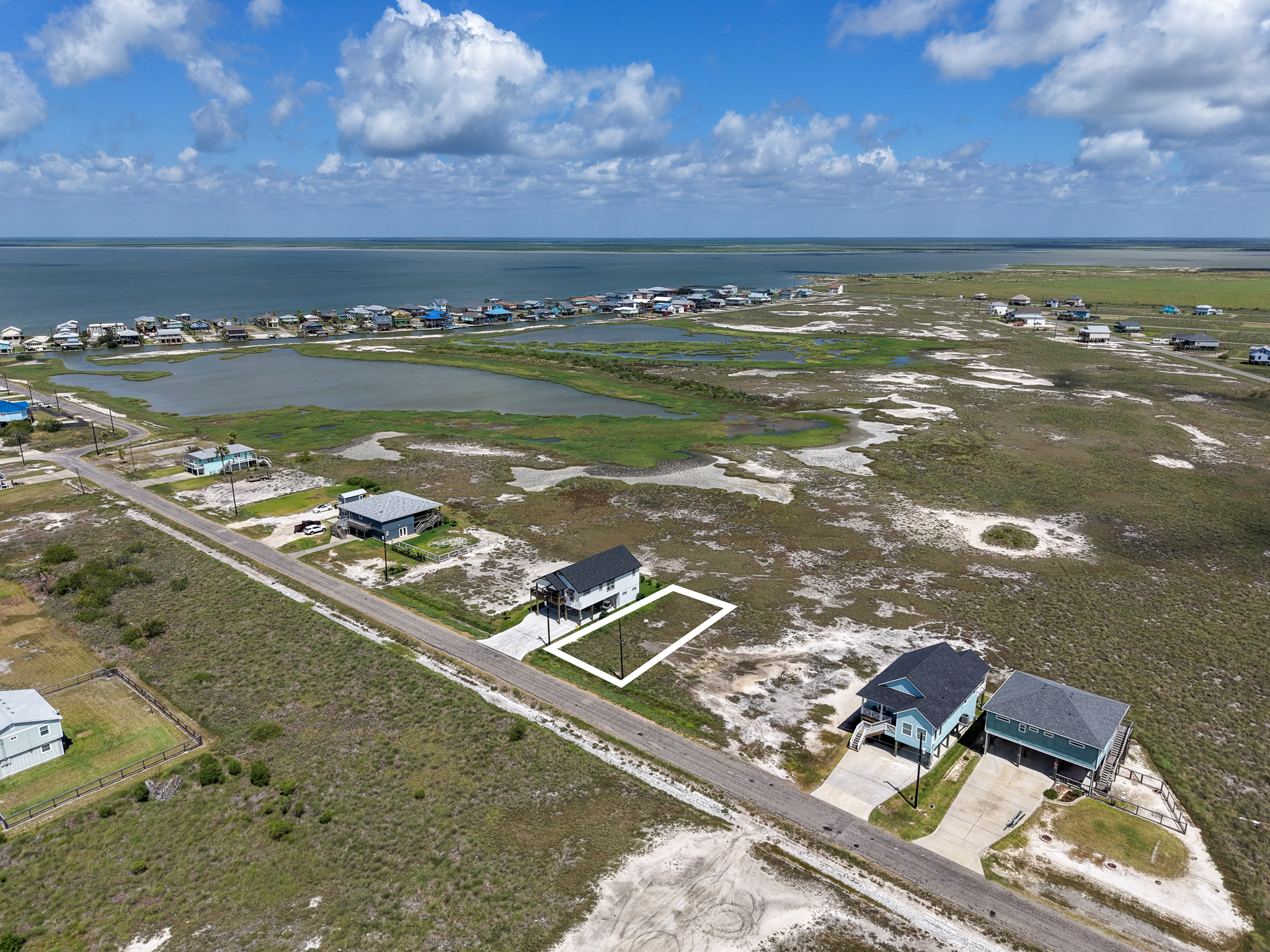  Holiday Beach Coastal Lot - 物件實景