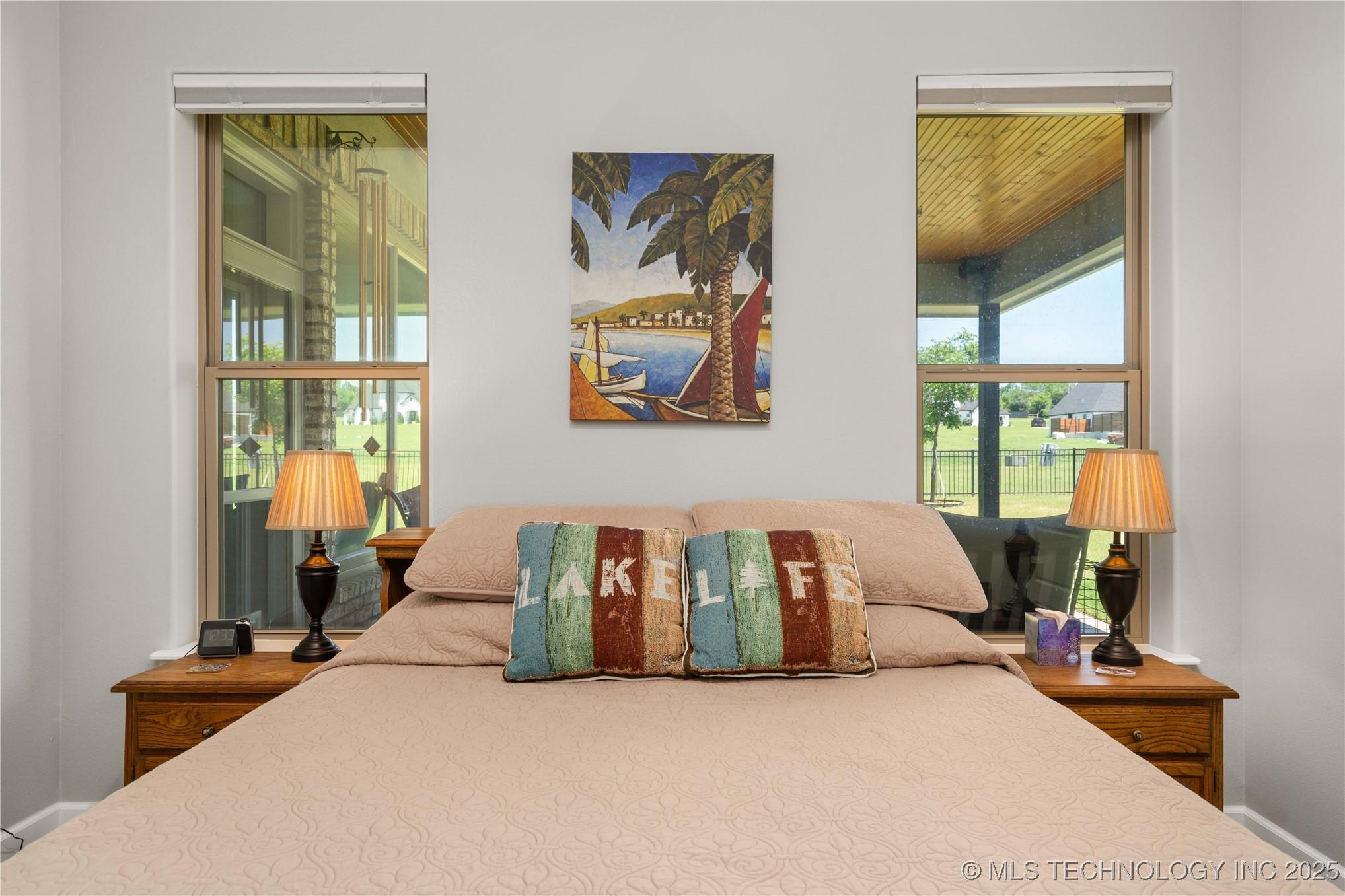 Fort Gibson, Oklahoma, 74434, United States, 4 Bedrooms Bedrooms, ,4 BathroomsBathrooms,Residential,For Sale,2005878