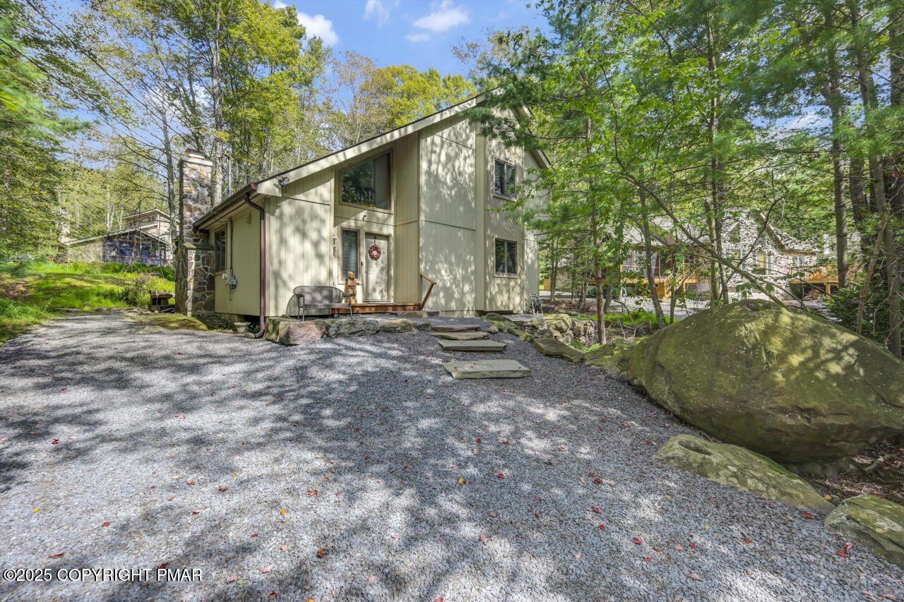 Pocono Pines, Pennsylvania, 18350, United States, 3 Bedrooms Bedrooms, ,2 BathroomsBathrooms,Residential,For Sale,1976304