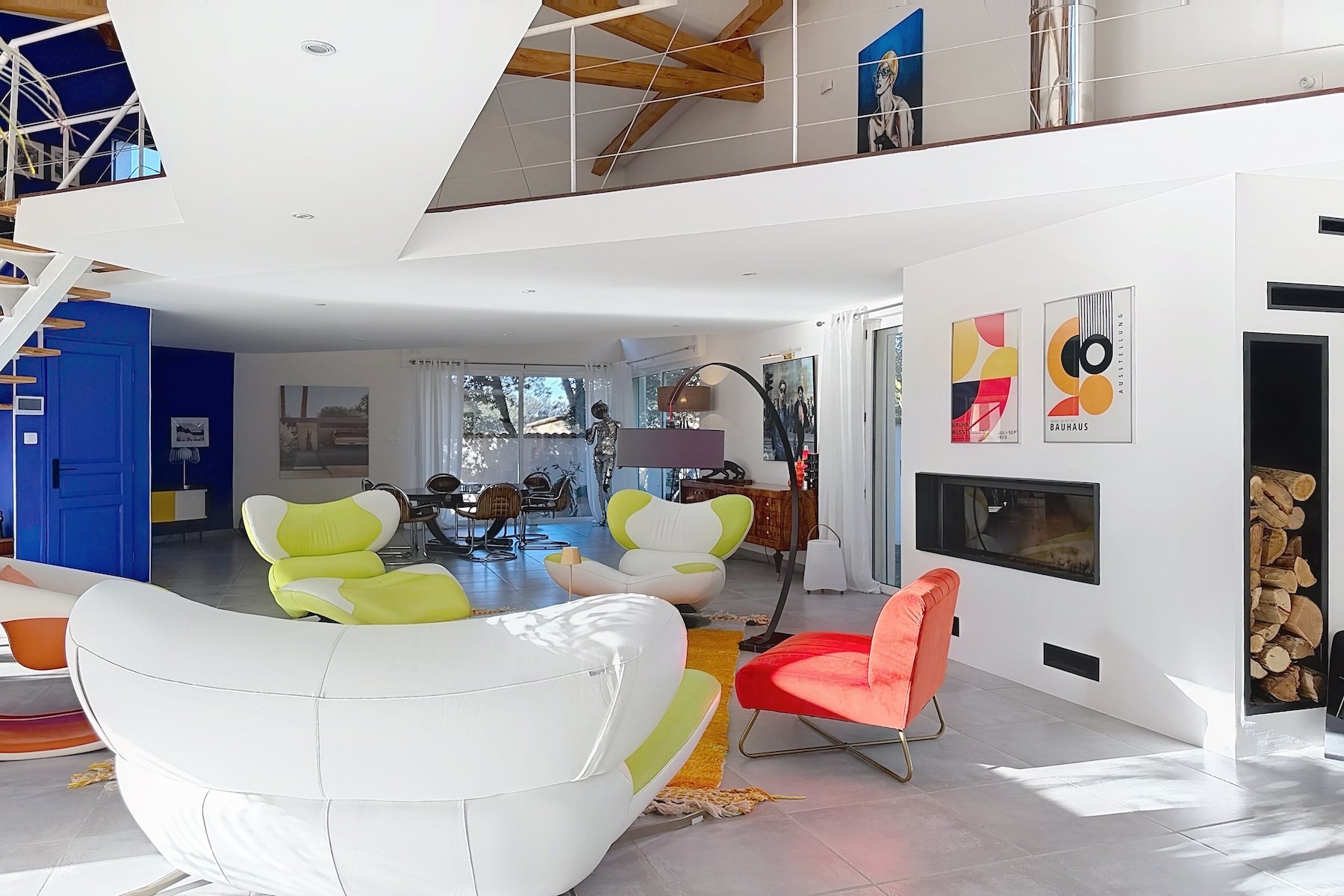  Renovated Contemporary California-Style Villa – Exceptional Features - 物件實景