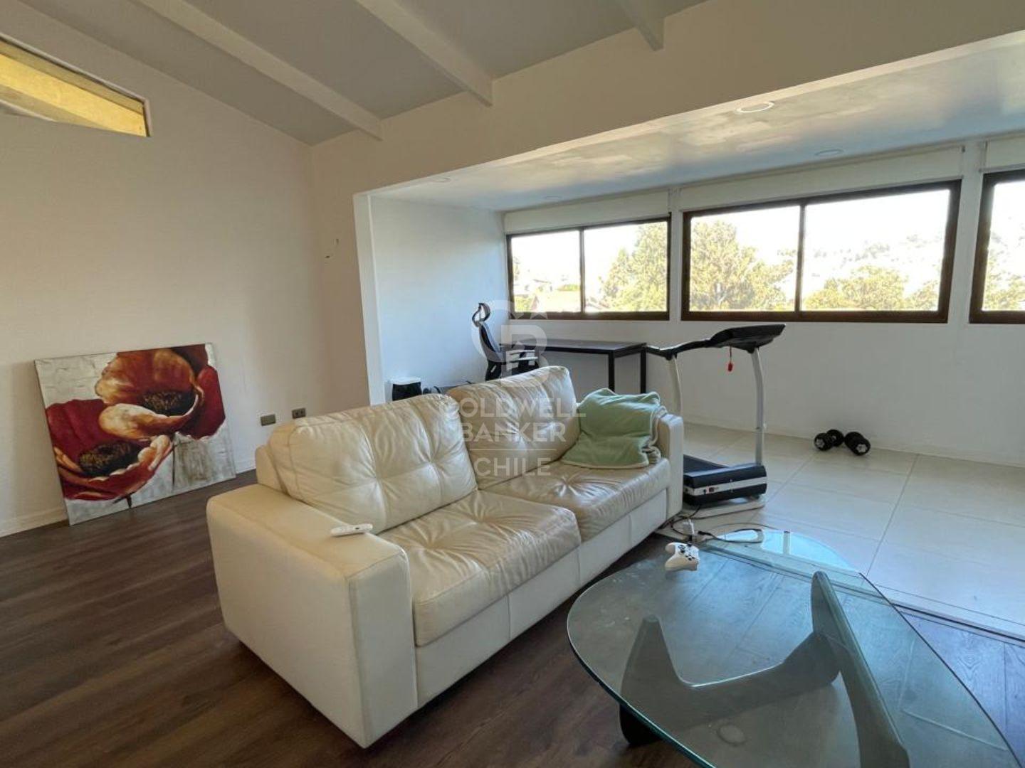 Viña Del Mar, Chile, 6 Bedrooms Bedrooms, ,3 BathroomsBathrooms,Residential,For Sale,1728668