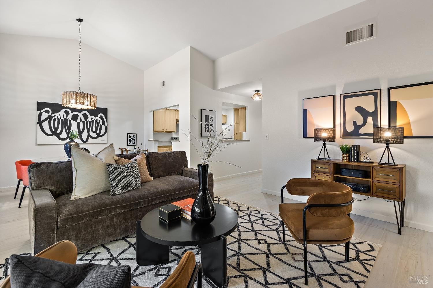 Hercules, California, 94547, United States, 2 Bedrooms Bedrooms, ,2 BathroomsBathrooms,Residential,For Sale,1988230