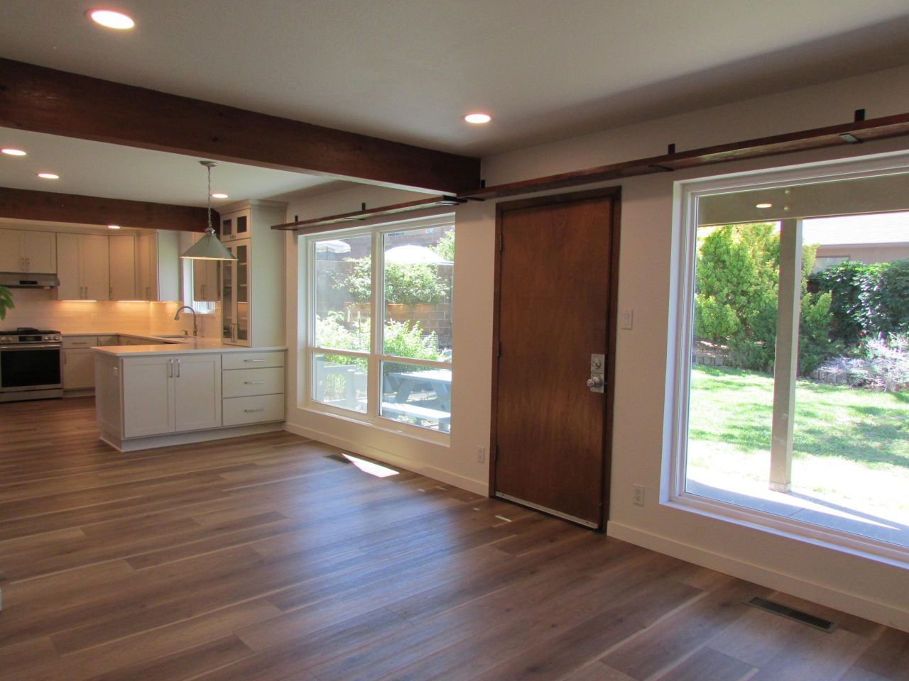 Albuquerque, New Mexico, 87111, United States, 4 Bedrooms Bedrooms, ,3 BathroomsBathrooms,Residential,For Sale,1919605